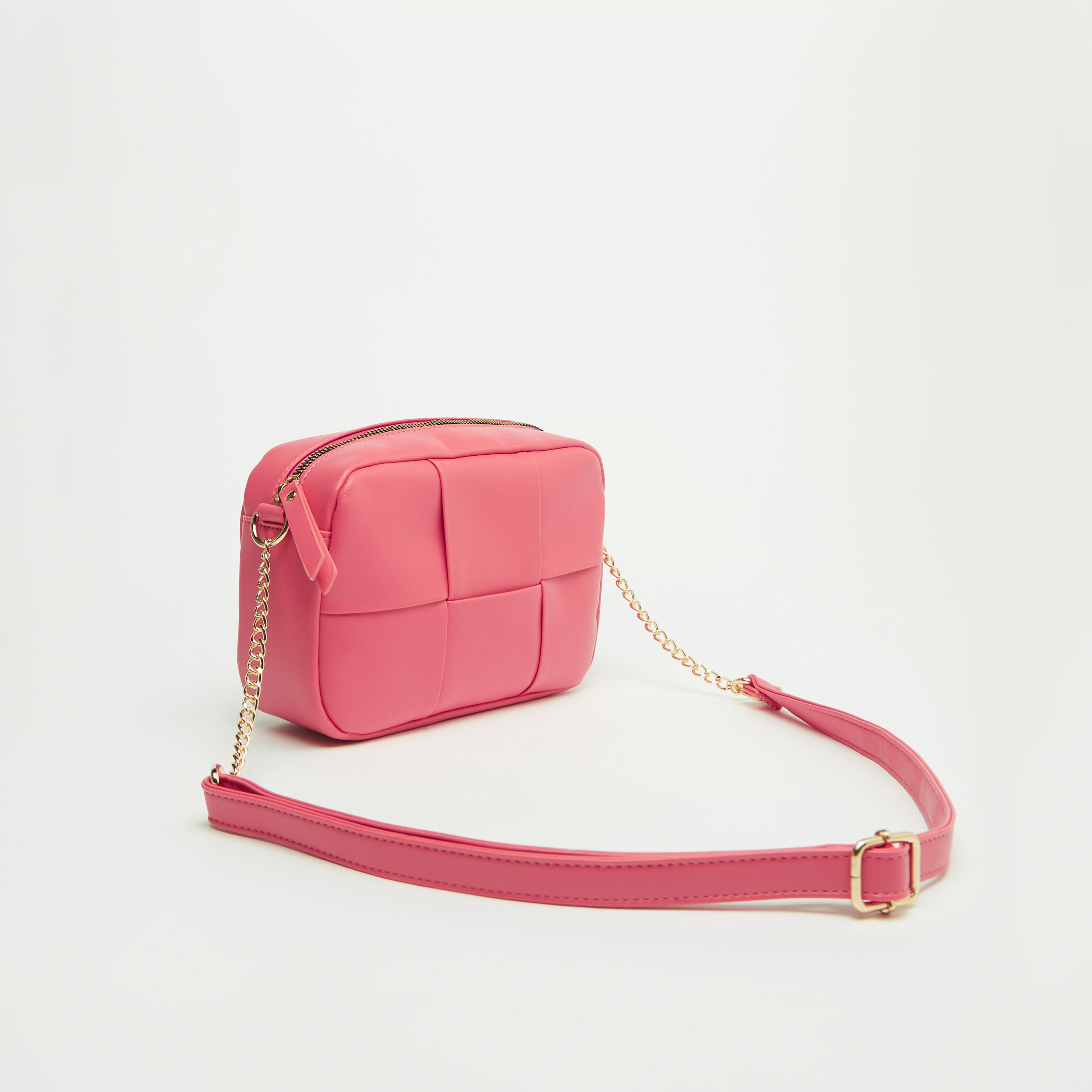 شنطة كروس بودي سادة بحزام مزين بسلسلة وسحاب إغلاق-women-bagsandwallets-handbags-image-1