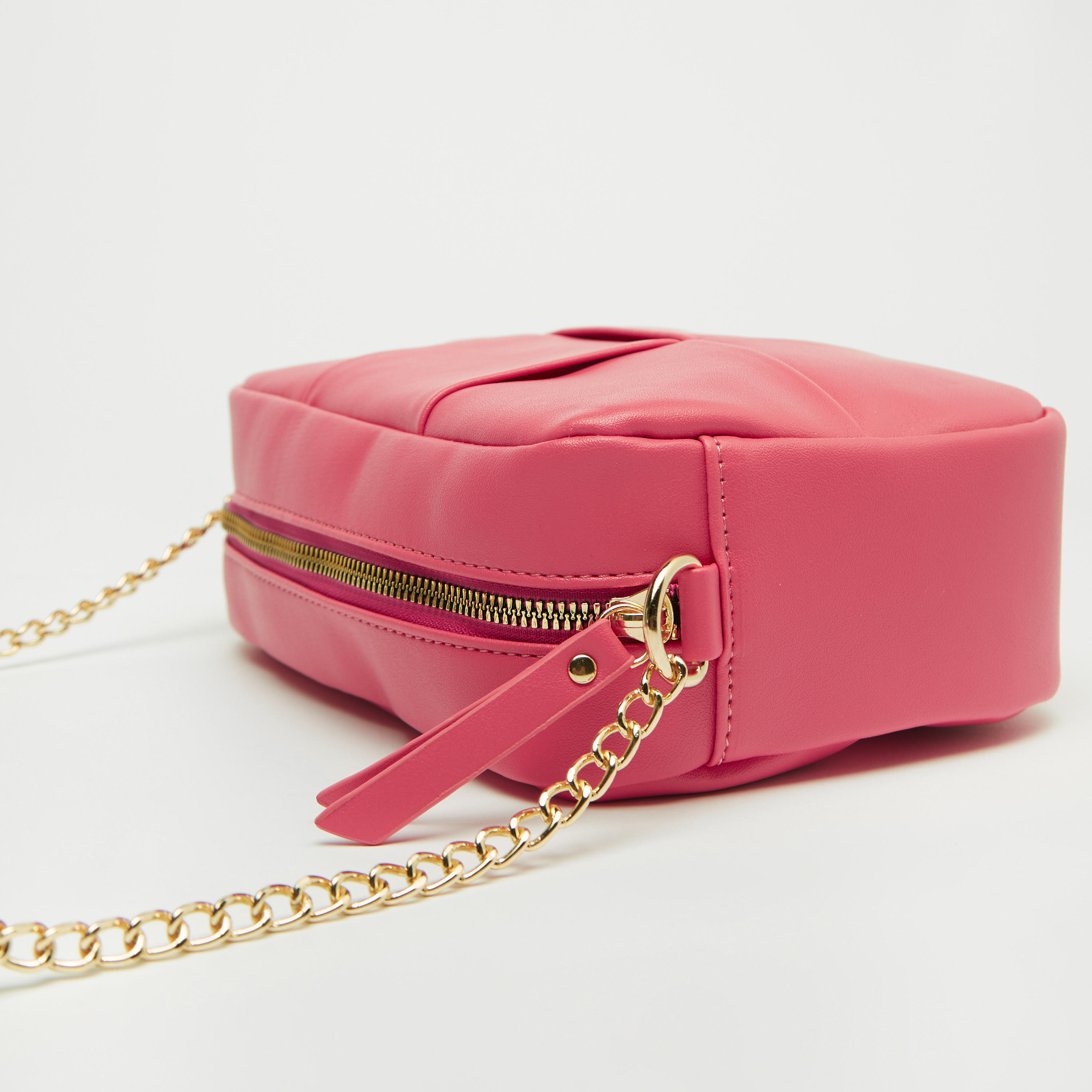 شنطة كروس بودي سادة بحزام مزين بسلسلة وسحاب إغلاق-women-bagsandwallets-handbags-image-3