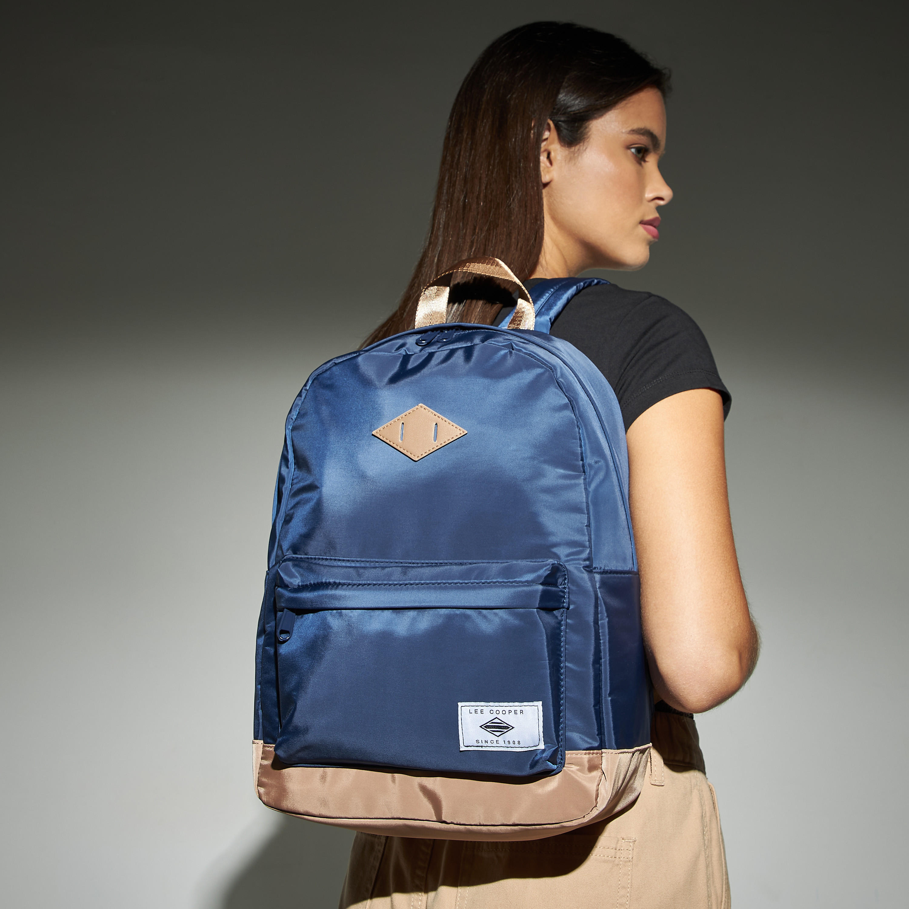 شنطة ظهر قوالب ملونة وأحزمة قابلة للتعديل وجيب أمامي من لي كوبر-women-bagsandwallets-backpacks-image-5