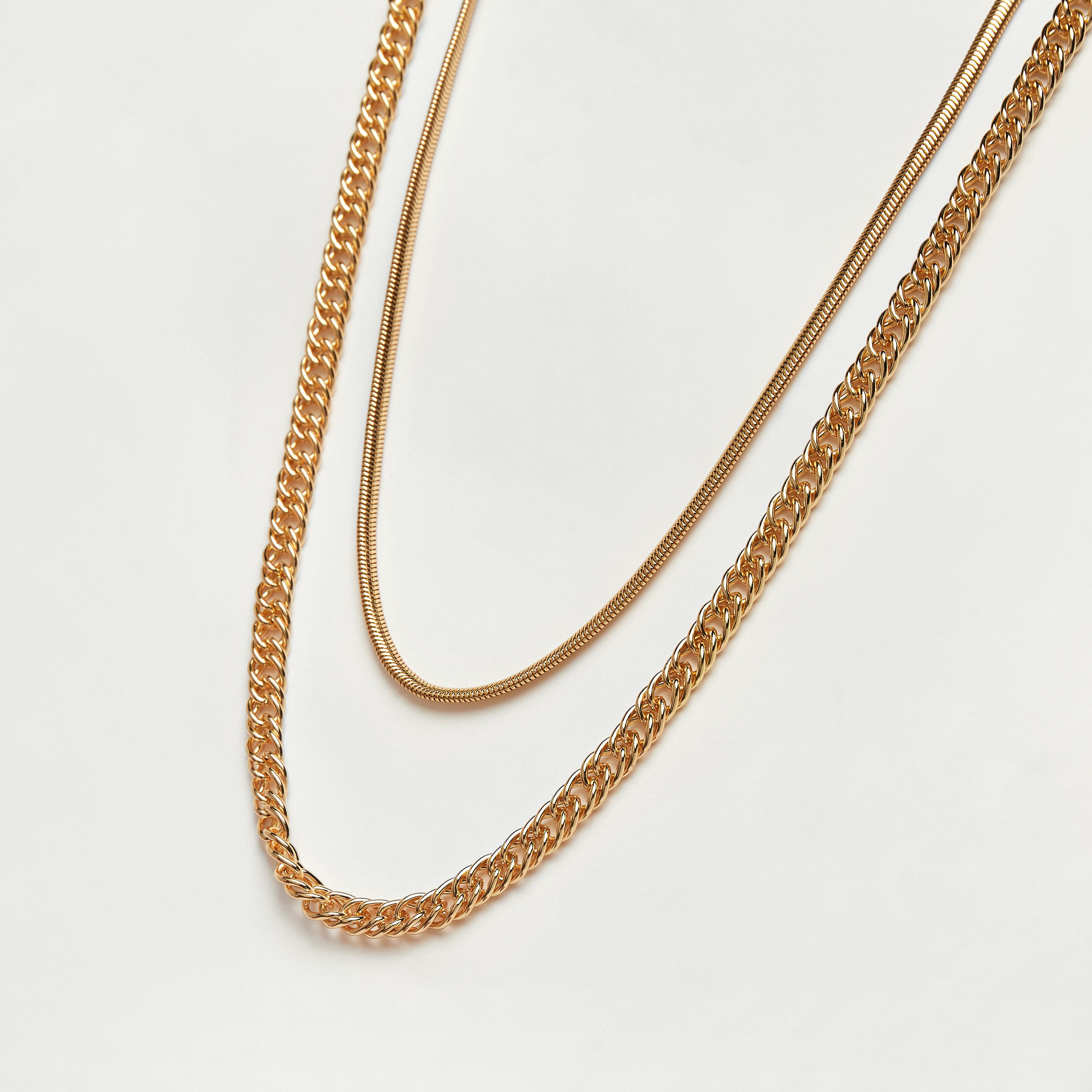 قلادة ميتاليك متعدّدة الطبقات بمشبك إغلاق-women-watchesandjewellery-jewellery-necklacesandpendants-image-3
