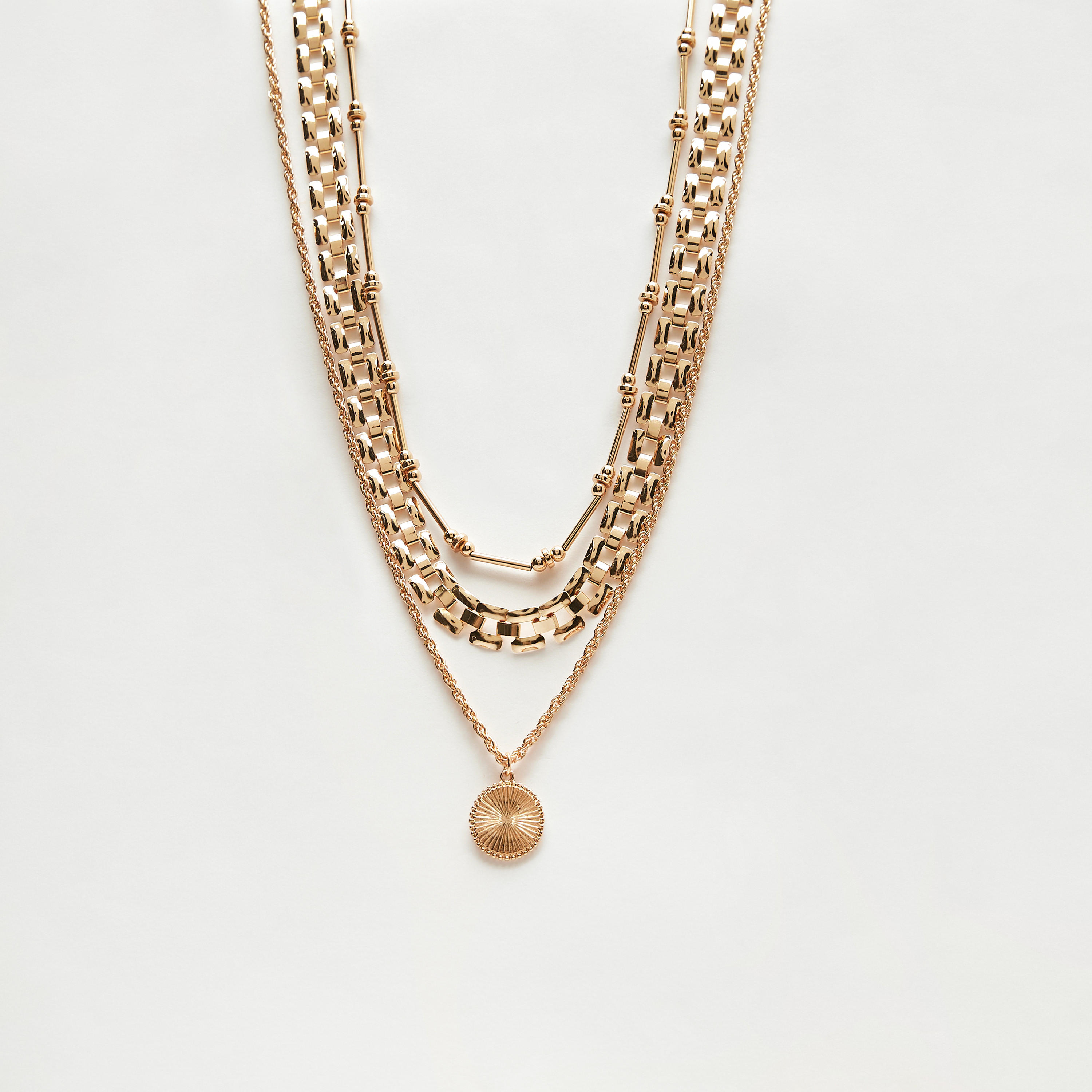 قلادة معدن بمشبك إغلاق - طقم 3 قطع-women-watchesandjewellery-jewellery-necklacesandpendants-image-1