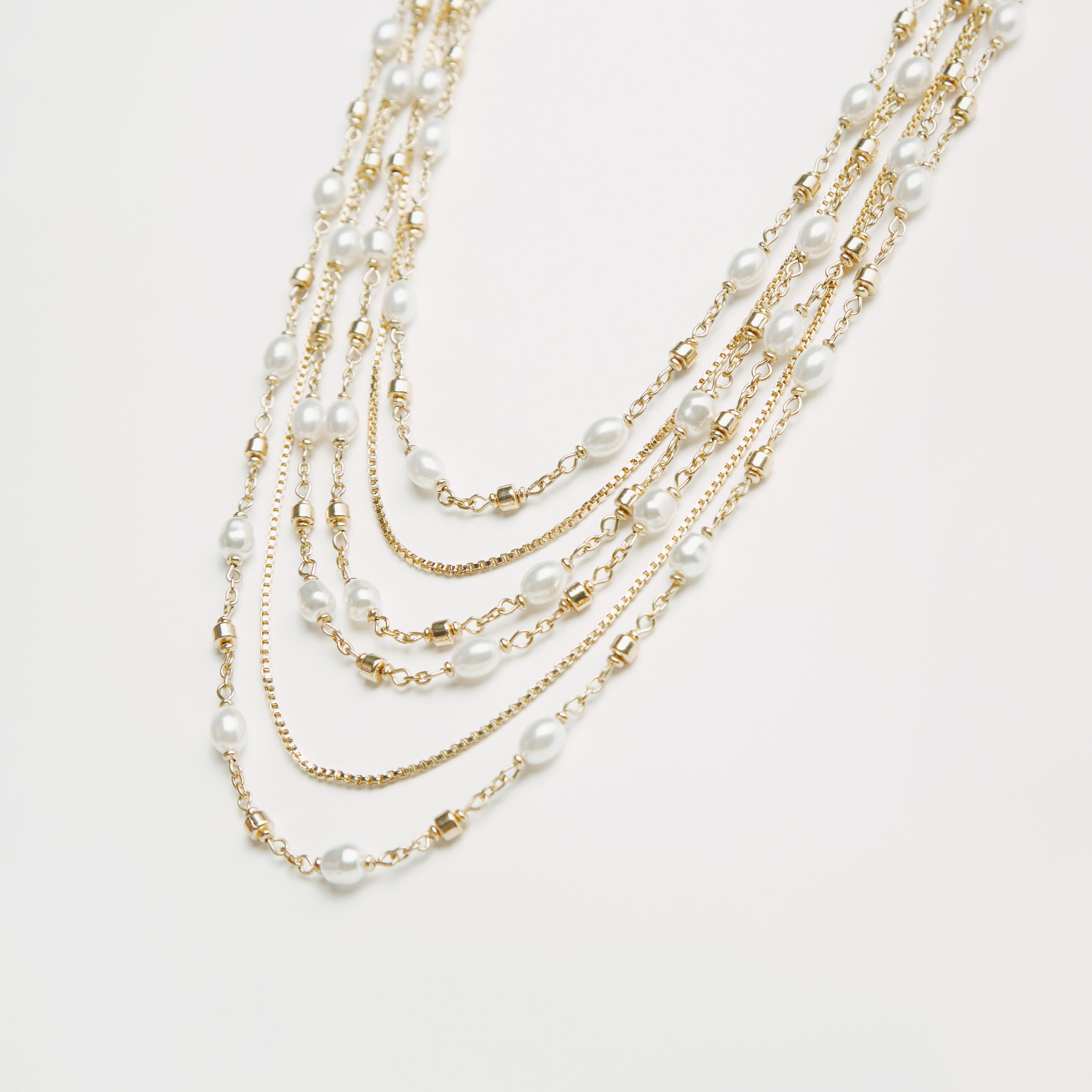 قلادة متعددة الطبقات مزينة بالخرز بمشبك إغلاق-women-watchesandjewellery-jewellery-necklacesandpendants-image-3