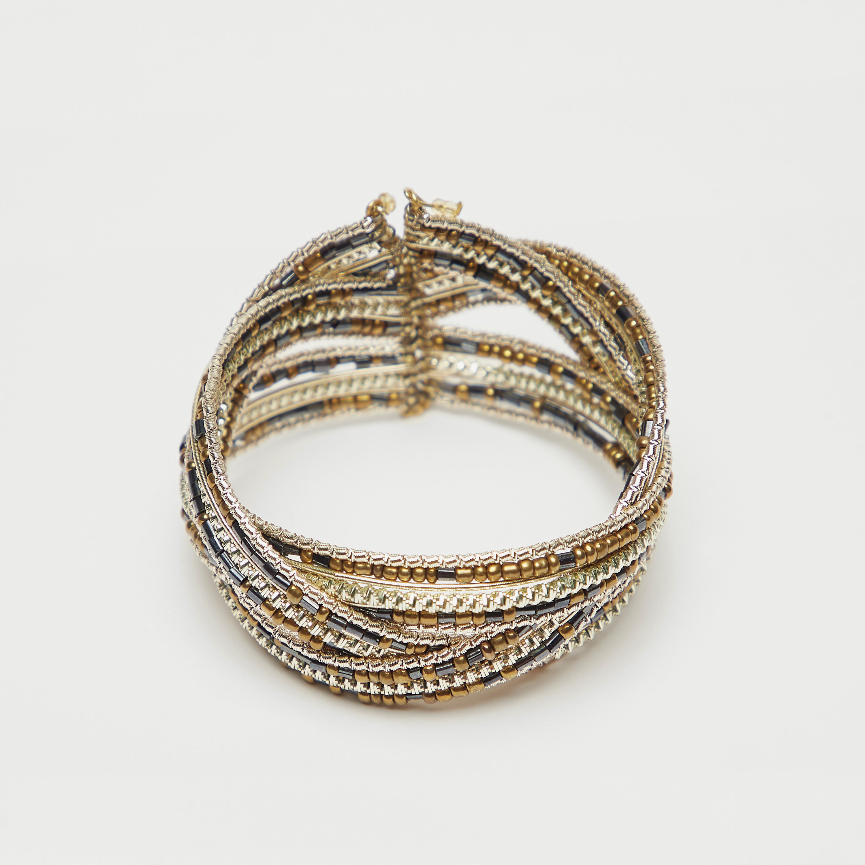 سوار ميتاليك مزين بالخرز-women-watchesandjewellery-jewellery-banglesandbracelets-image-2
