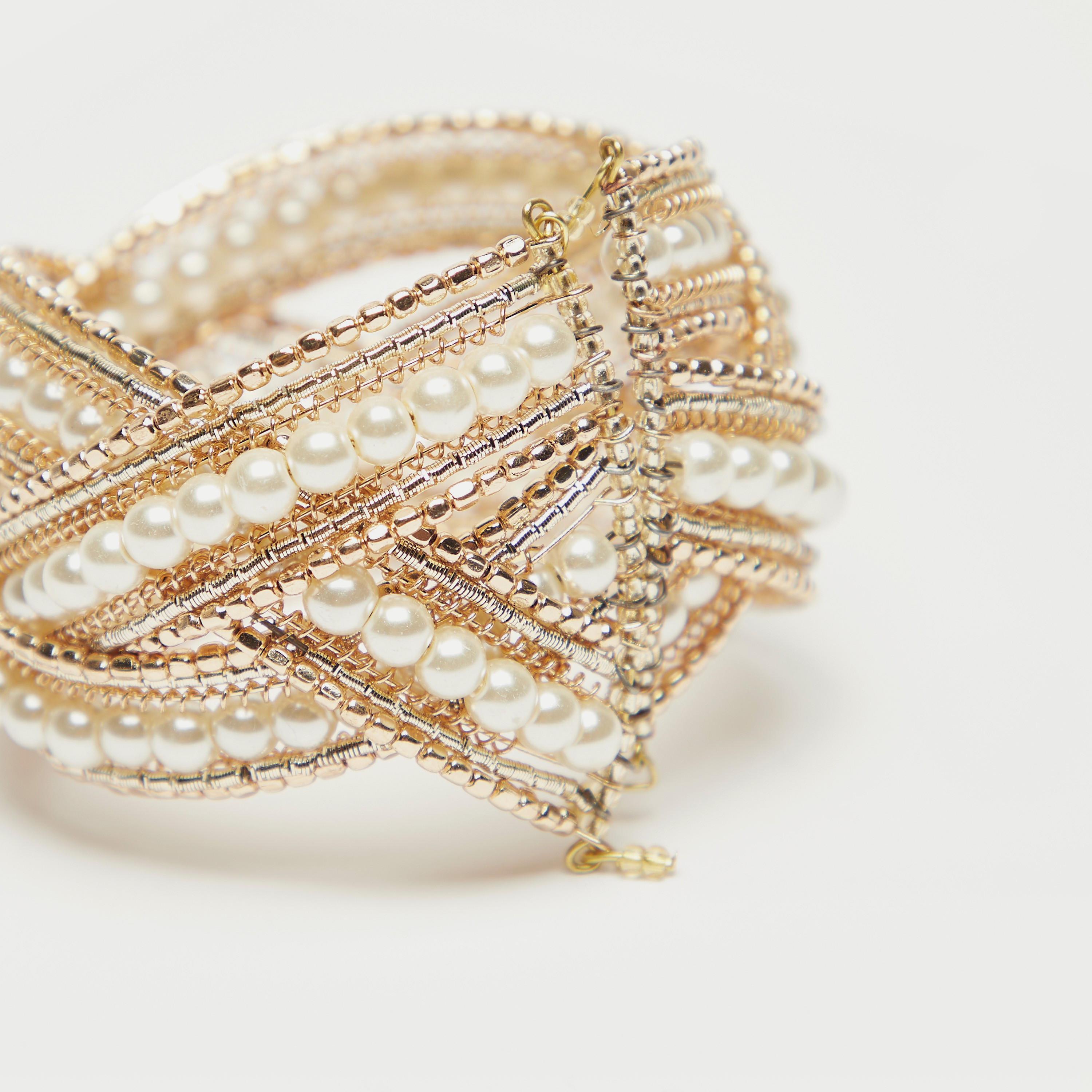 سوار ميتاليك مزين بالخرز-women-watchesandjewellery-jewellery-banglesandbracelets-image-4