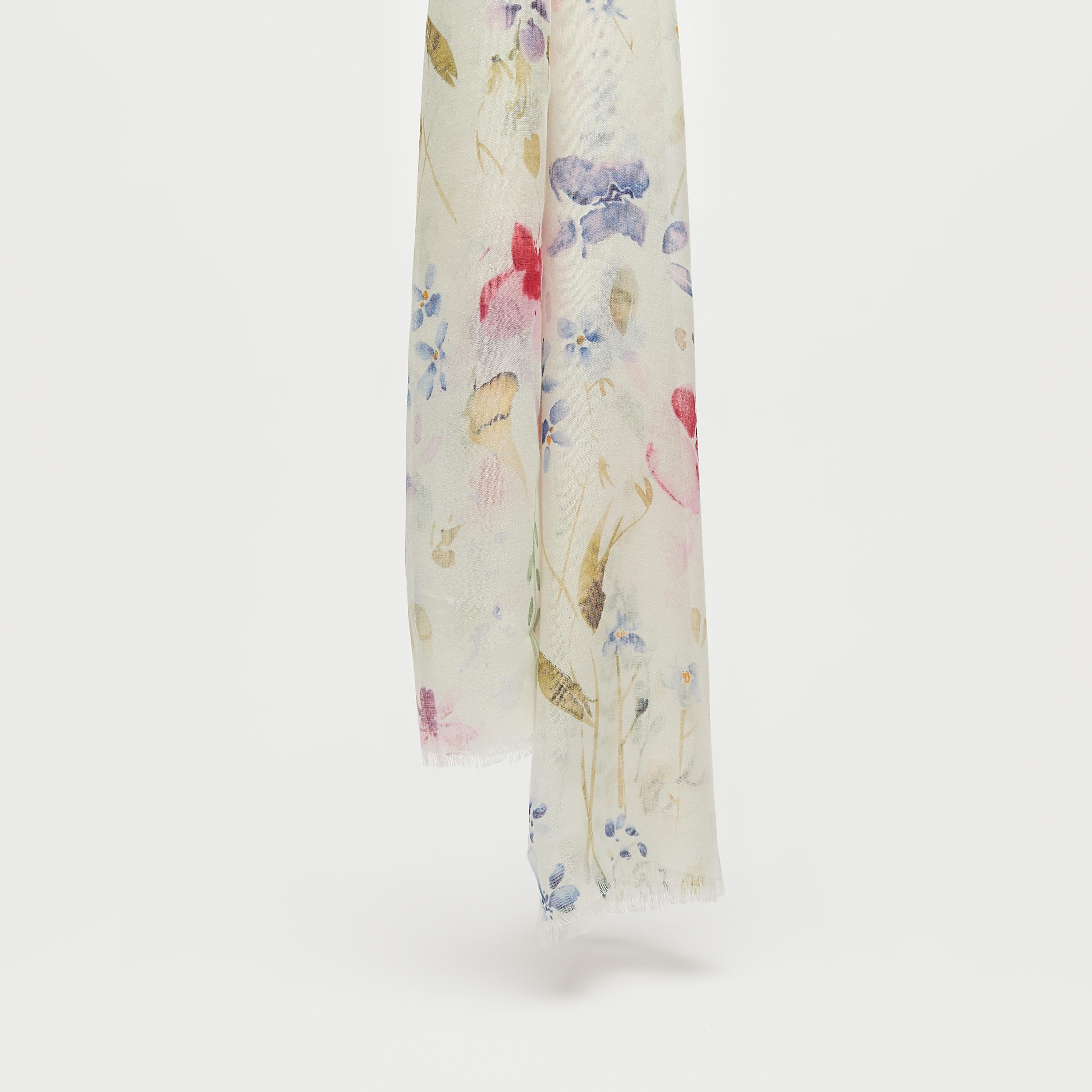 وشاح مزين بطبعات أزهار من جلو-women-clothingaccessories-scarves-image-1
