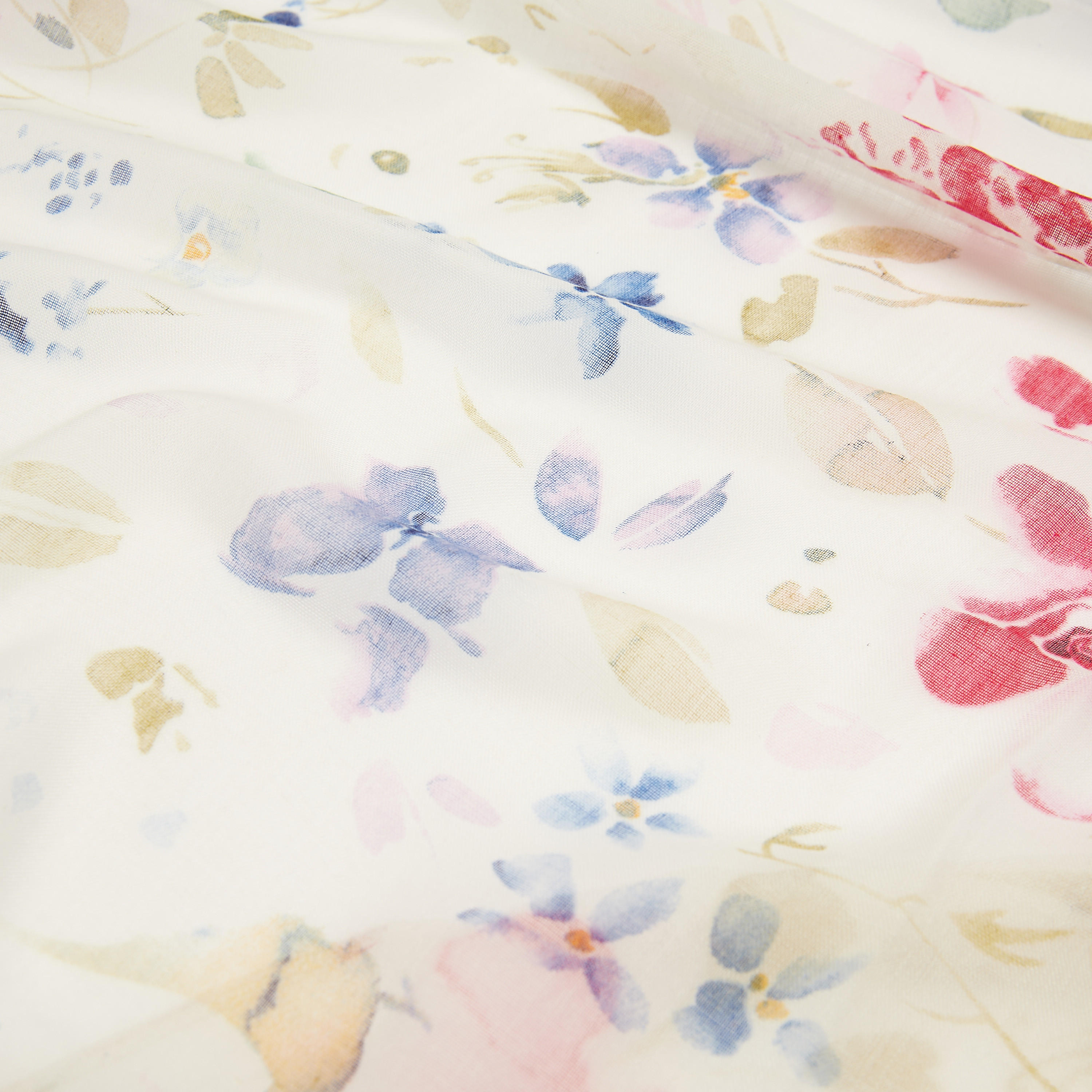وشاح مزين بطبعات أزهار من جلو-women-clothingaccessories-scarves-image-3