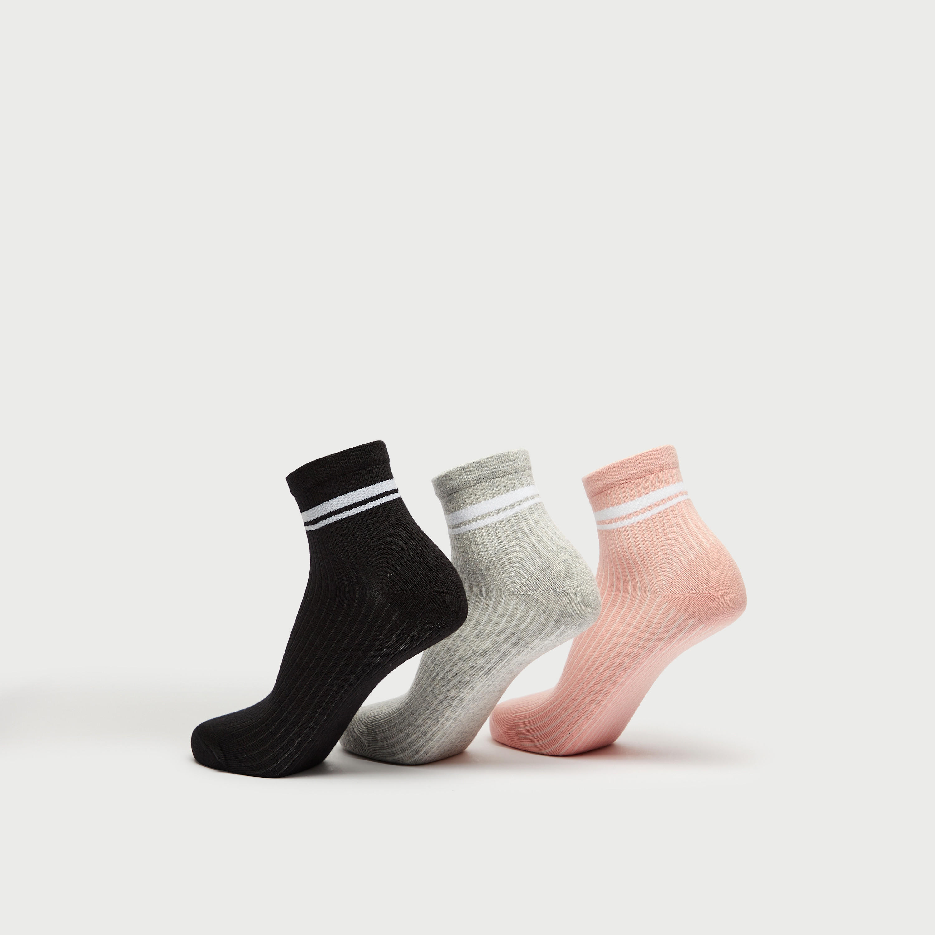 جوارب مخطّطة بطول ربلة السّاق - طقم من 3-women-socksandstockings-image-3