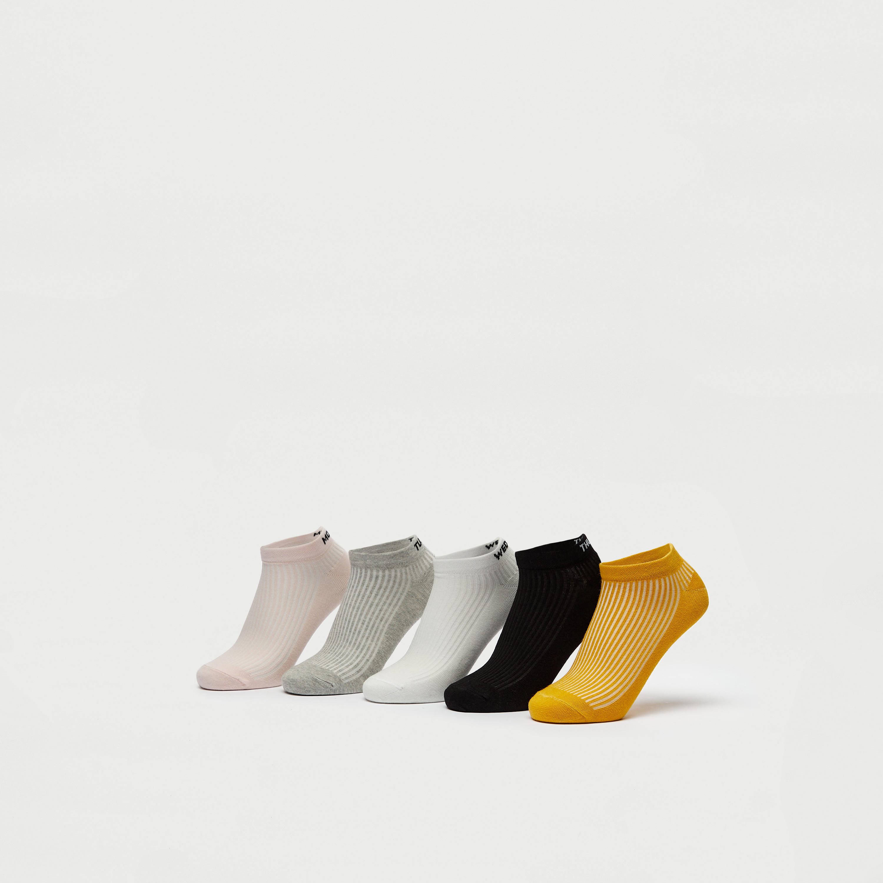 جوارب بارزة الملمس بطول الكاحل - طقم 5 أزواج-women-socksandstockings-image-1