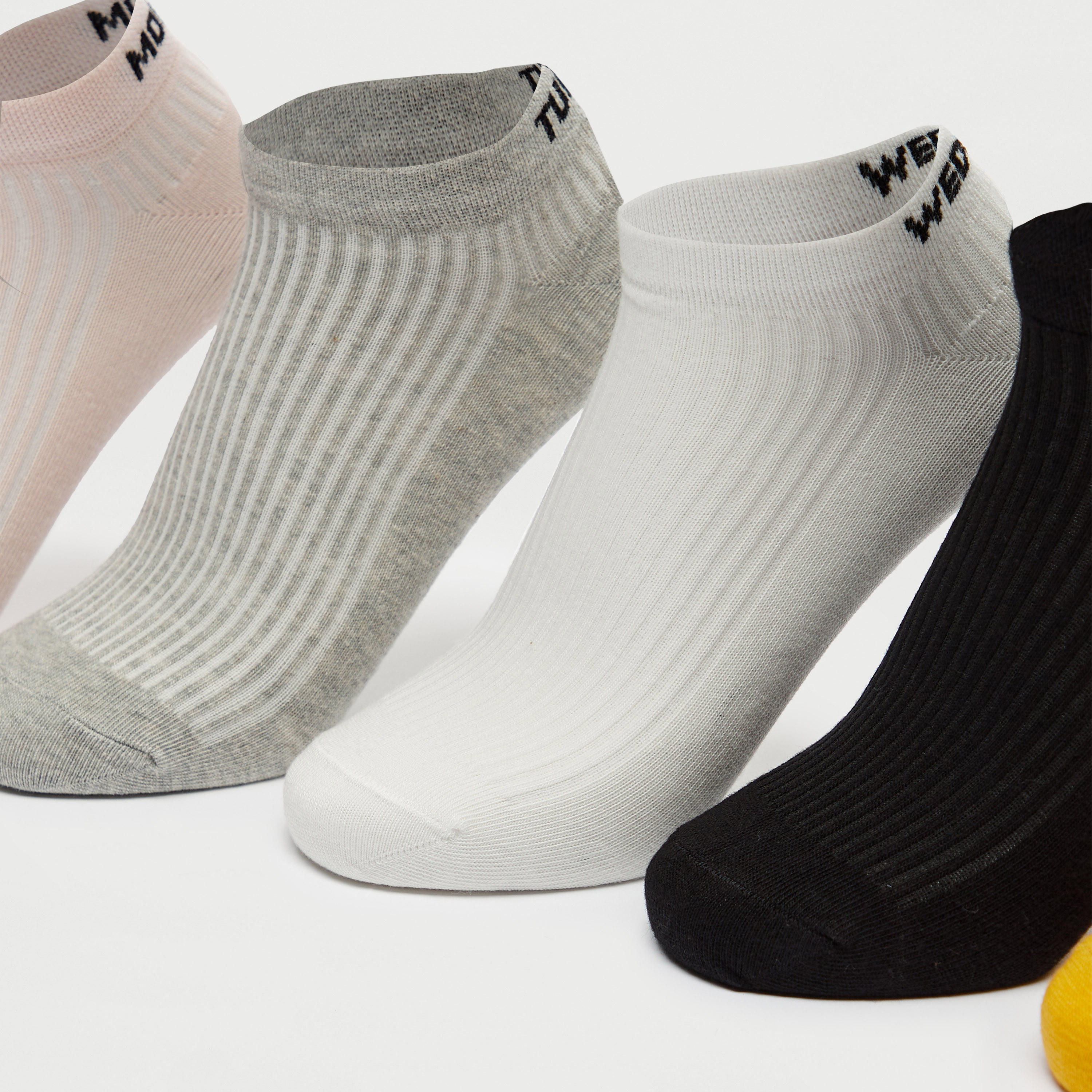 جوارب بارزة الملمس بطول الكاحل - طقم 5 أزواج-women-socksandstockings-image-2