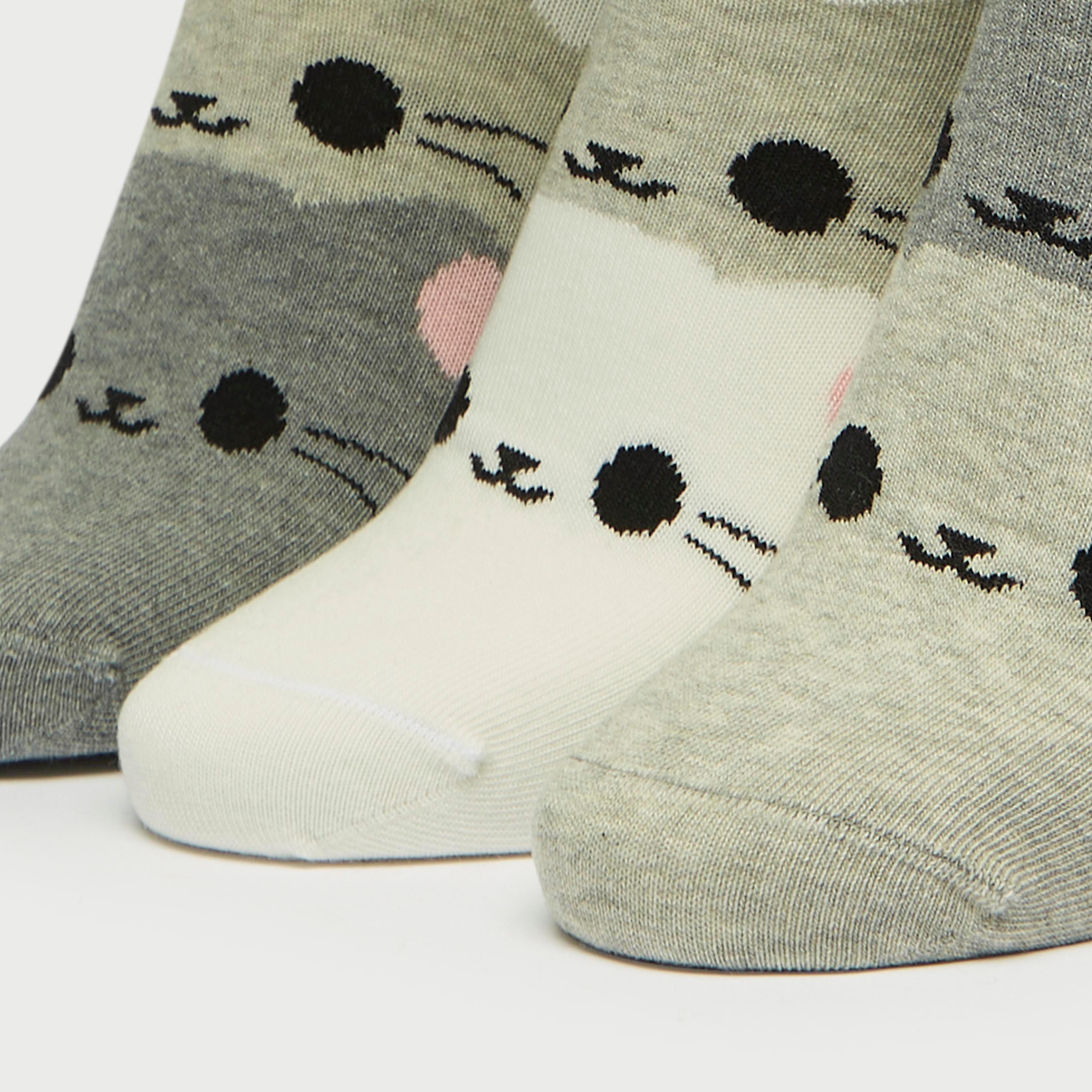 جوارب طول الكاحل بطبعات كيتي - طقم من 3 أزواج-women-socksandstockings-image-3