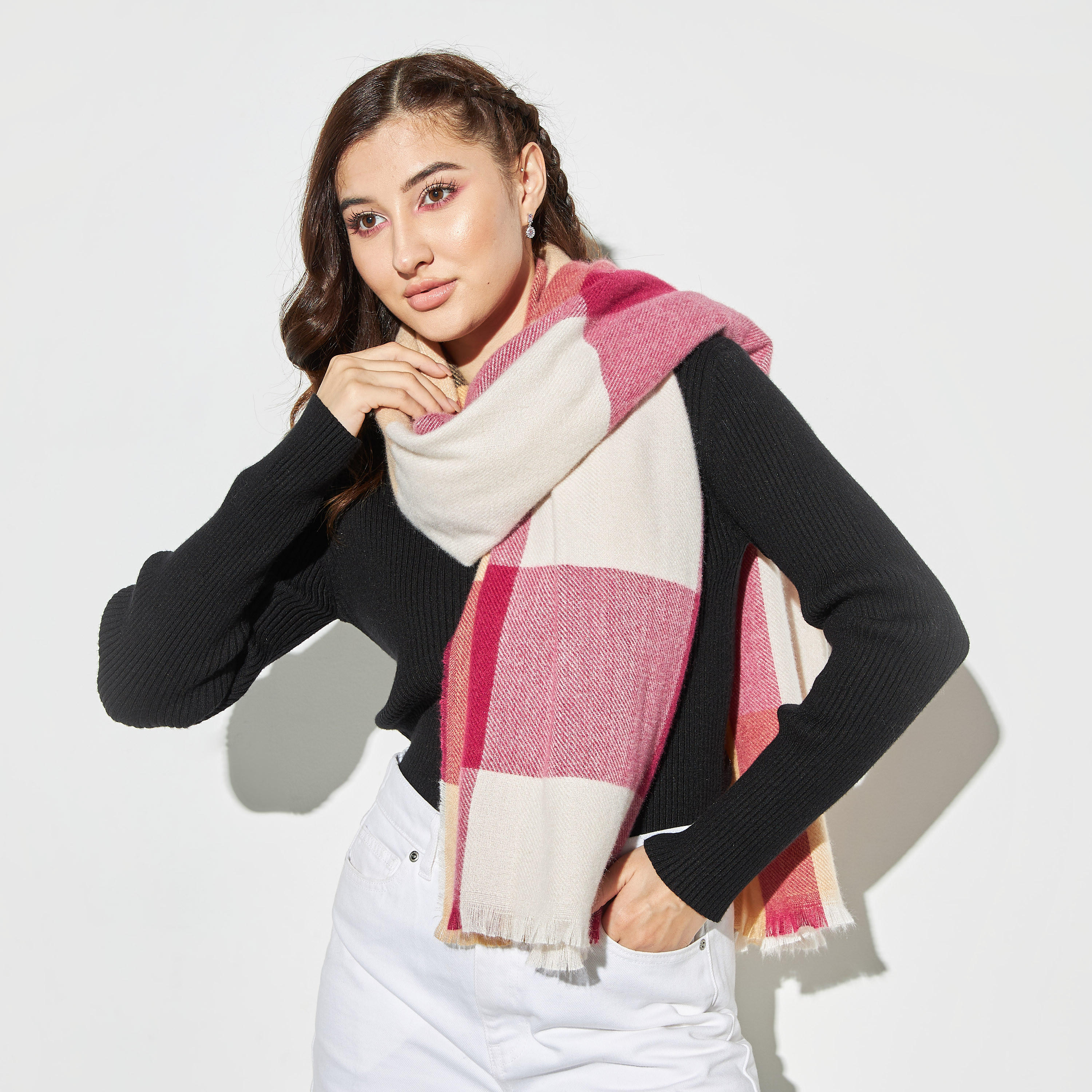 وشاح كاروهات-women-clothingaccessories-scarves-image-2
