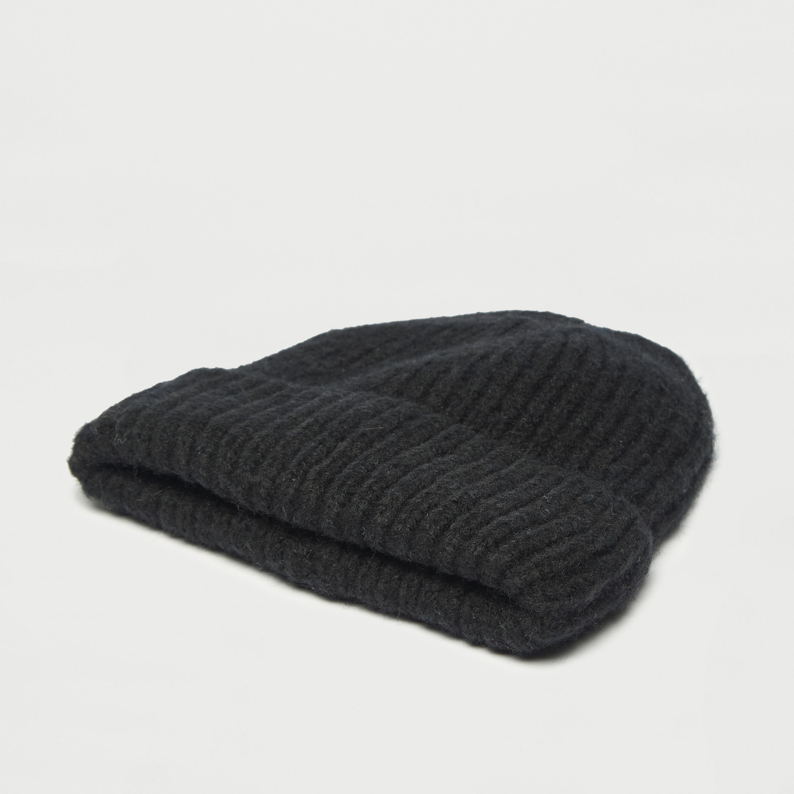 Ribbed Beanie-women-clothingaccessories-capsandhats-image-4