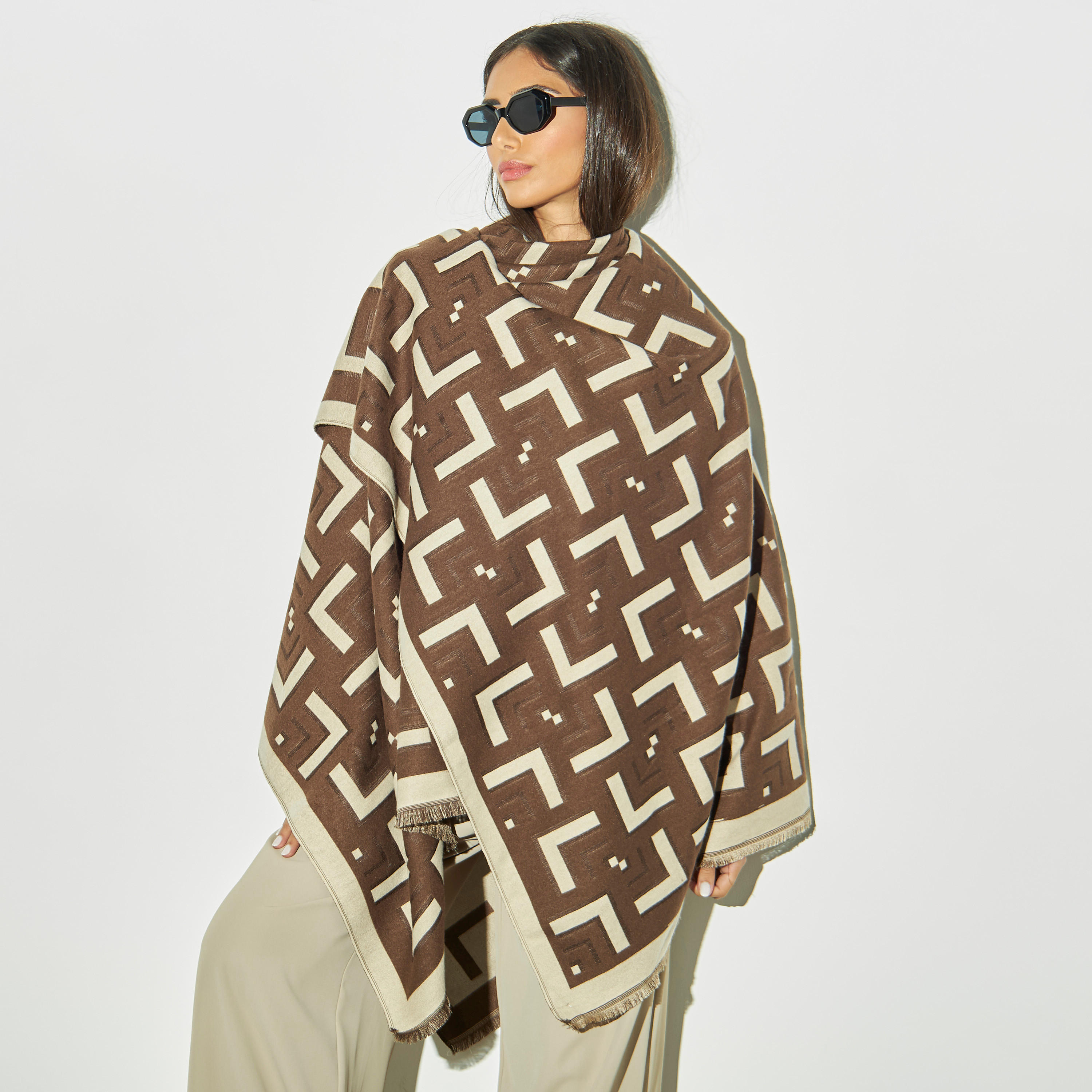 سترة فضفاضة بشراشيب وطبعات-women-clothingaccessories-scarves-image-2