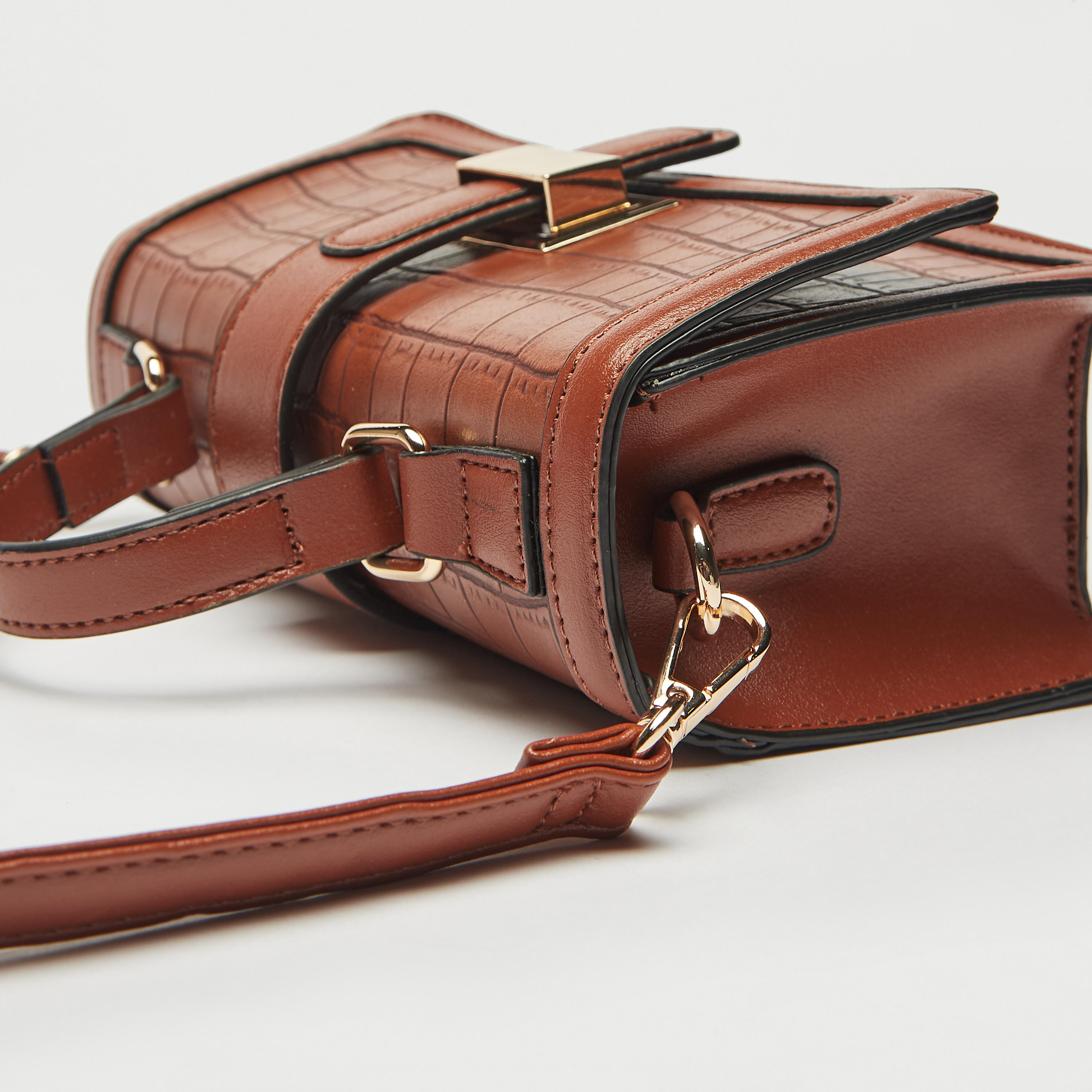 شنطة كروس بودي بارزة الملمس بحزام قابل للفصل ومقبض-women-bagsandwallets-handbags-image-3