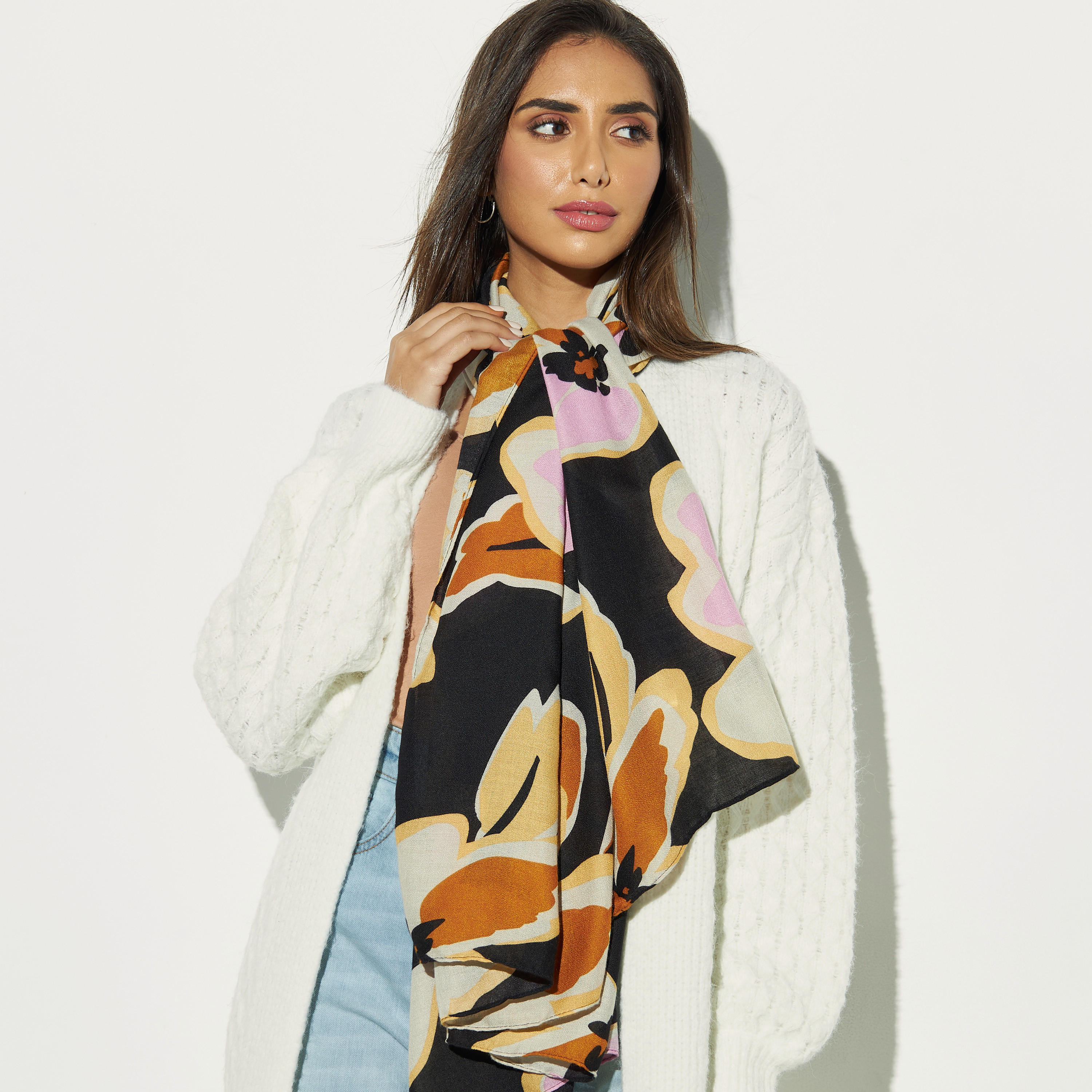 وشاح بطبعات أزهار-women-clothingaccessories-scarves-image-1
