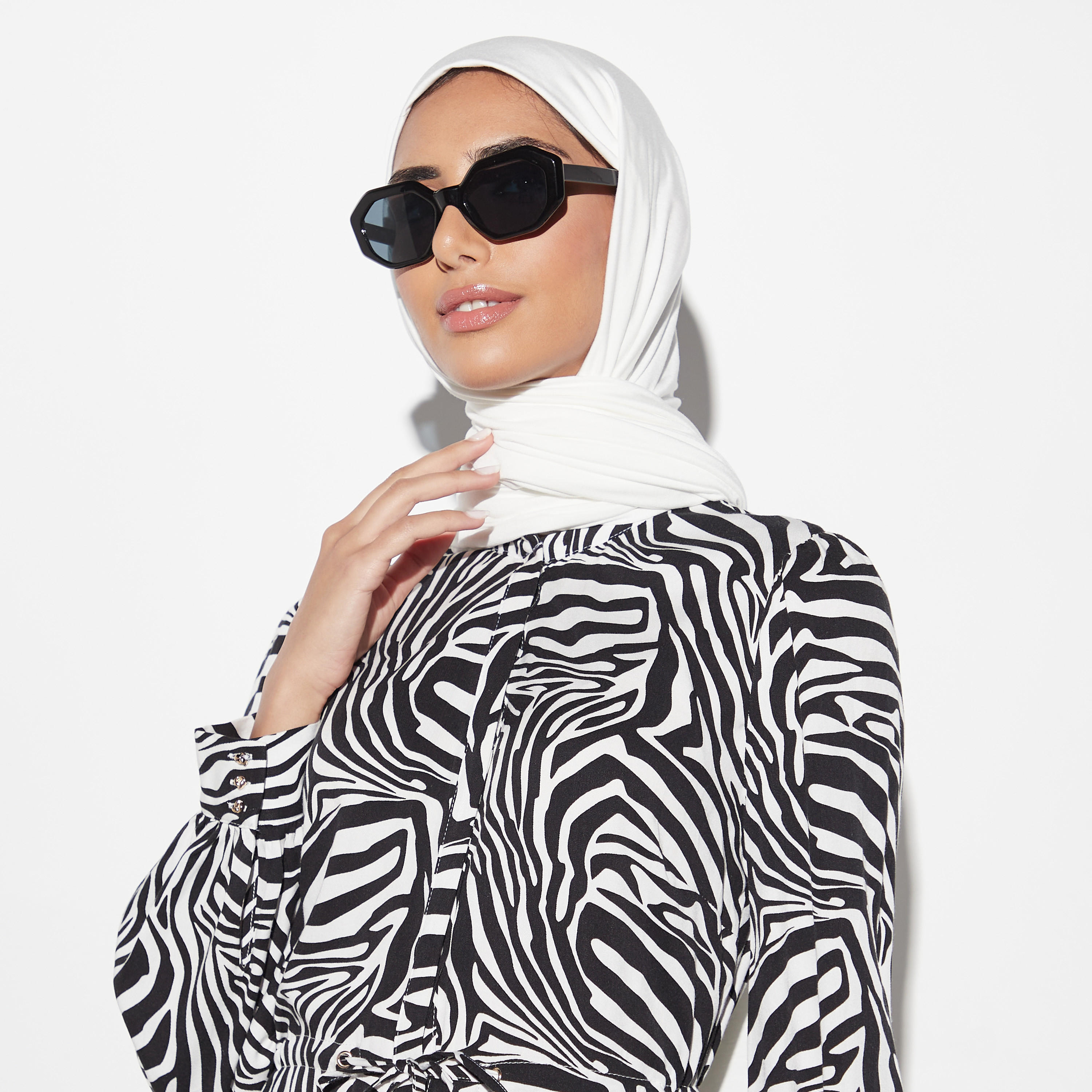 حجاب سادة-women-clothingaccessories-scarves-image-2