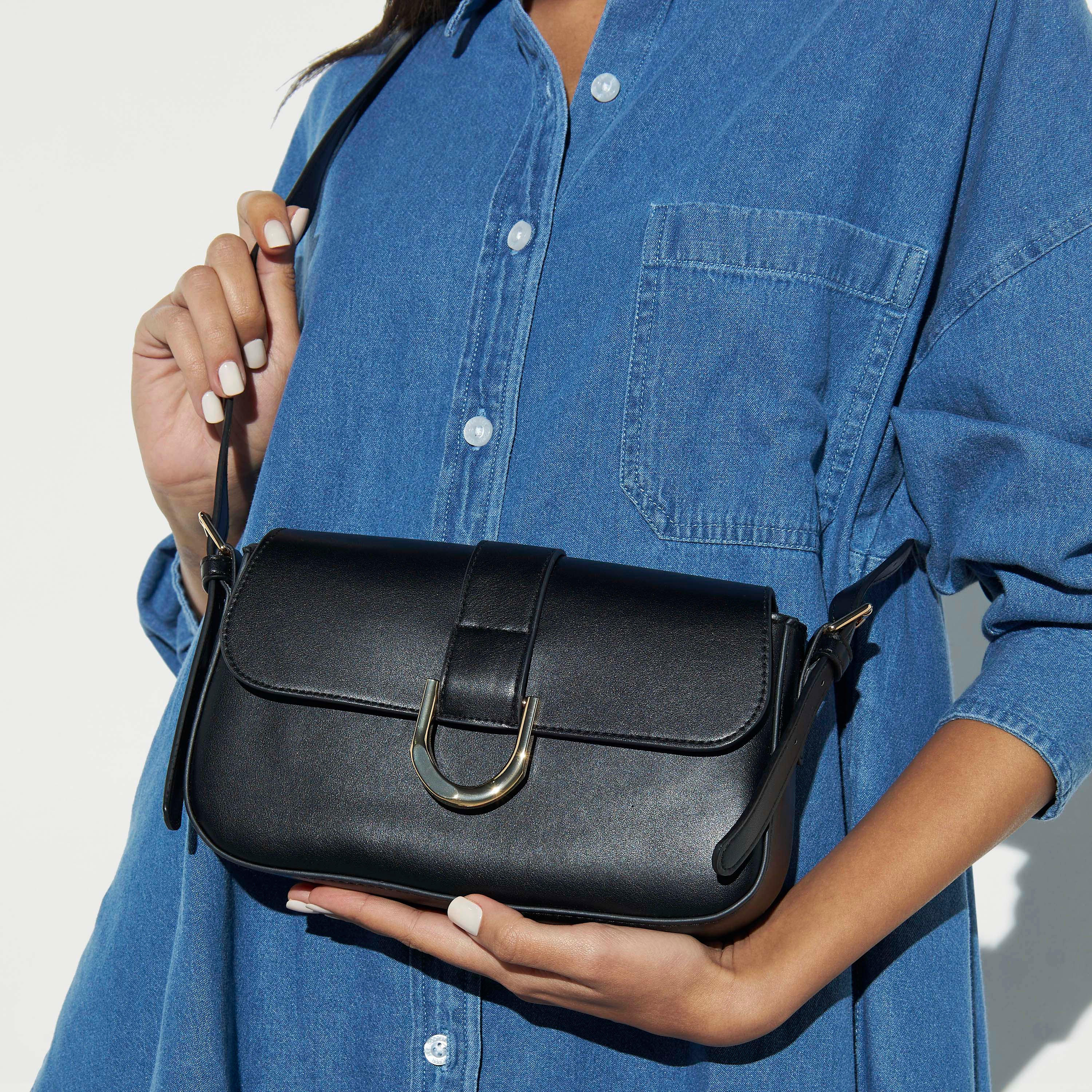 شنطة كروس بودي سادة بحزام قابل للتّعديل-women-bagsandwallets-handbags-image-4
