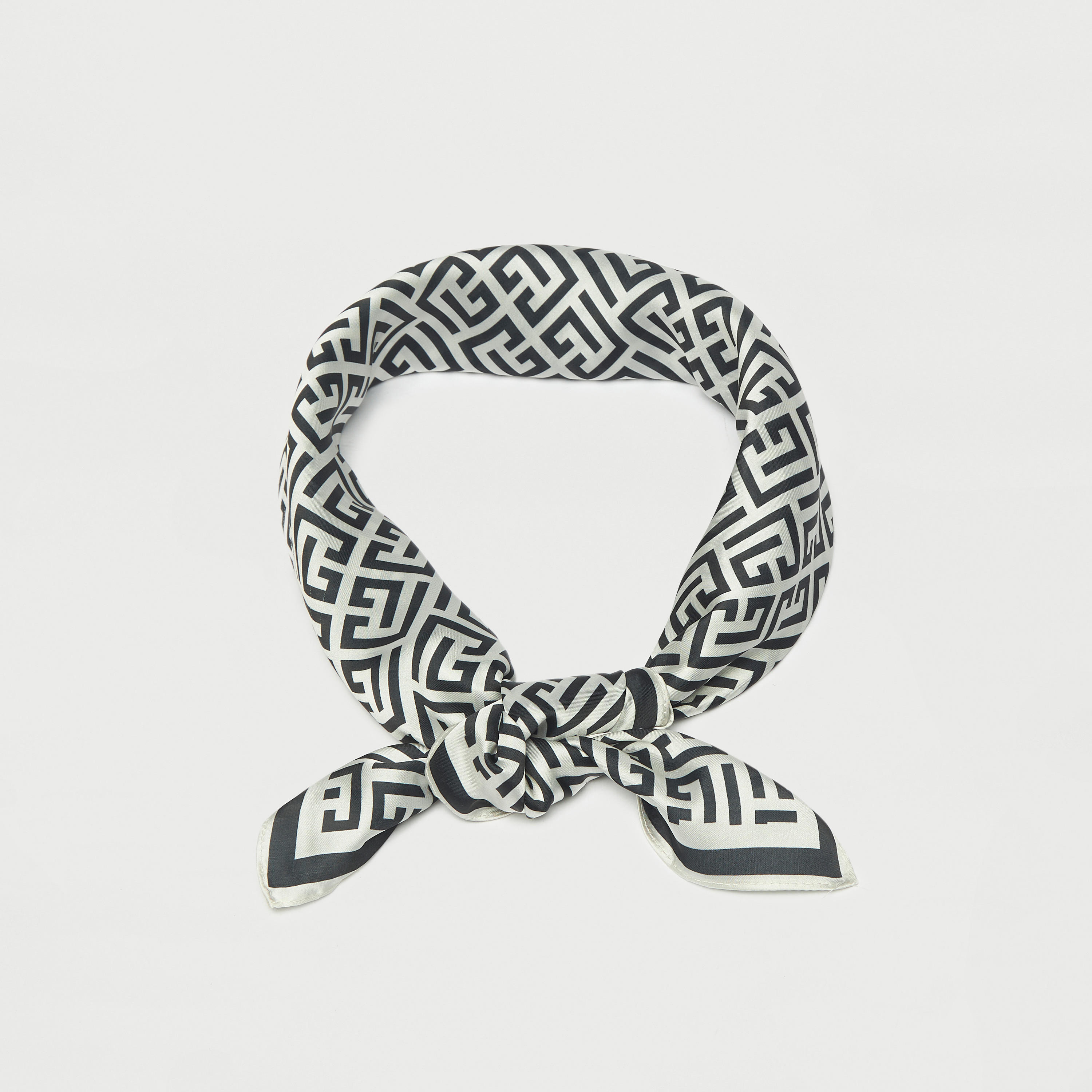 وشاح ساتن بطبعات-women-clothingaccessories-scarves-image-1