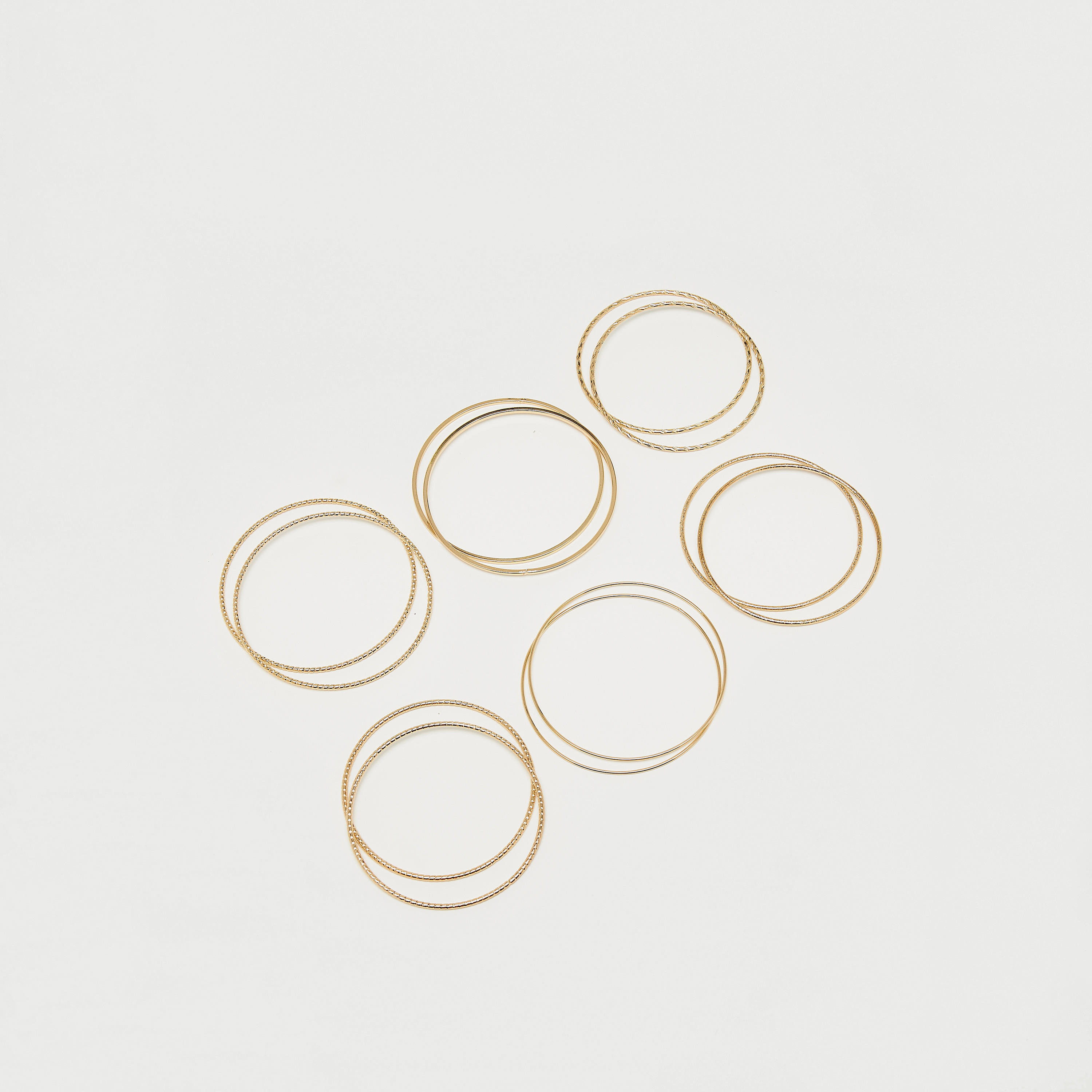 أساور معدنية بارزة الملمس - طقم 12 قطع-women-watchesandjewellery-jewellery-banglesandbracelets-image-4