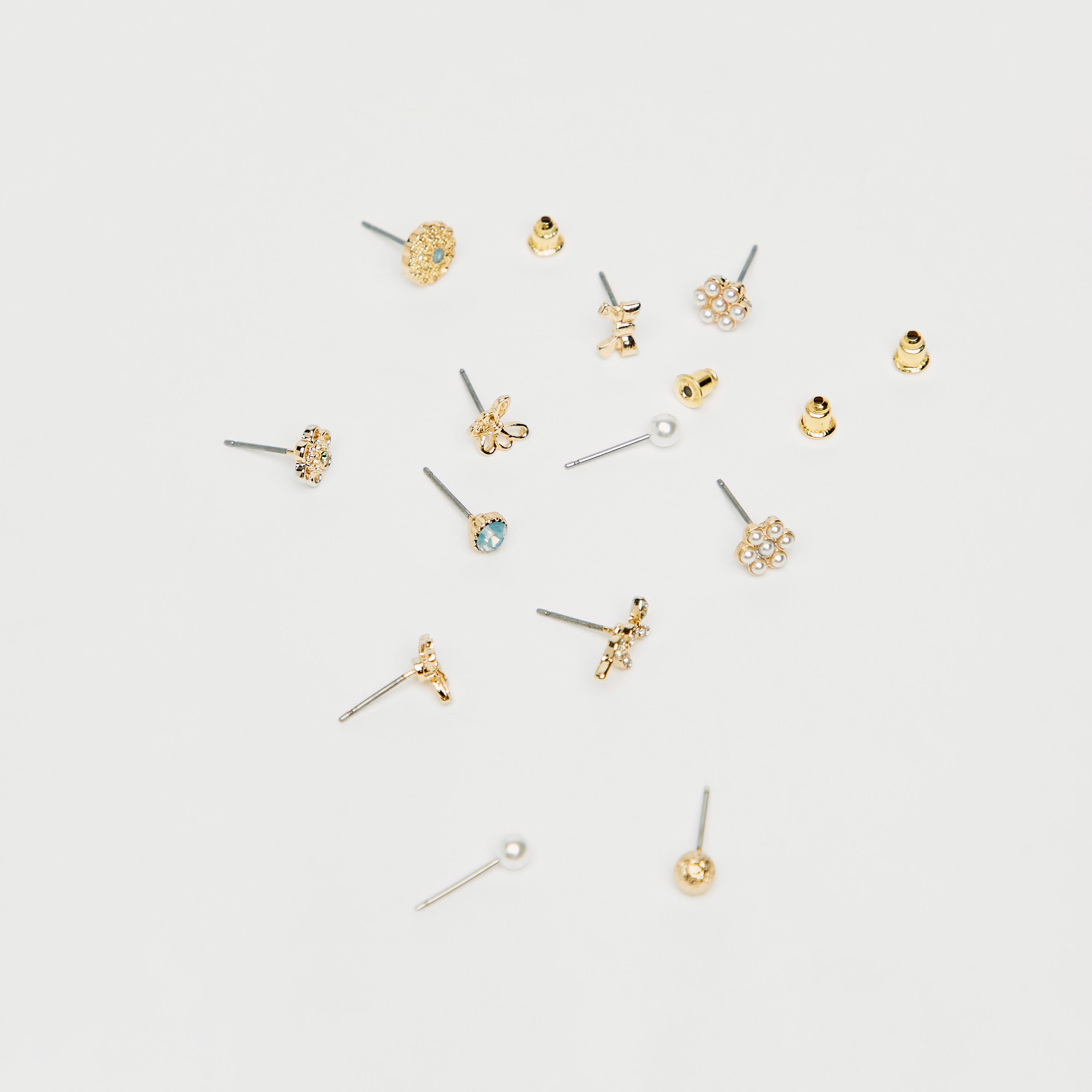 Set of 16 - Assorted Stud Earrings with Pushback Closure-women-watchesandjewellery-jewellery-earrings-image-4