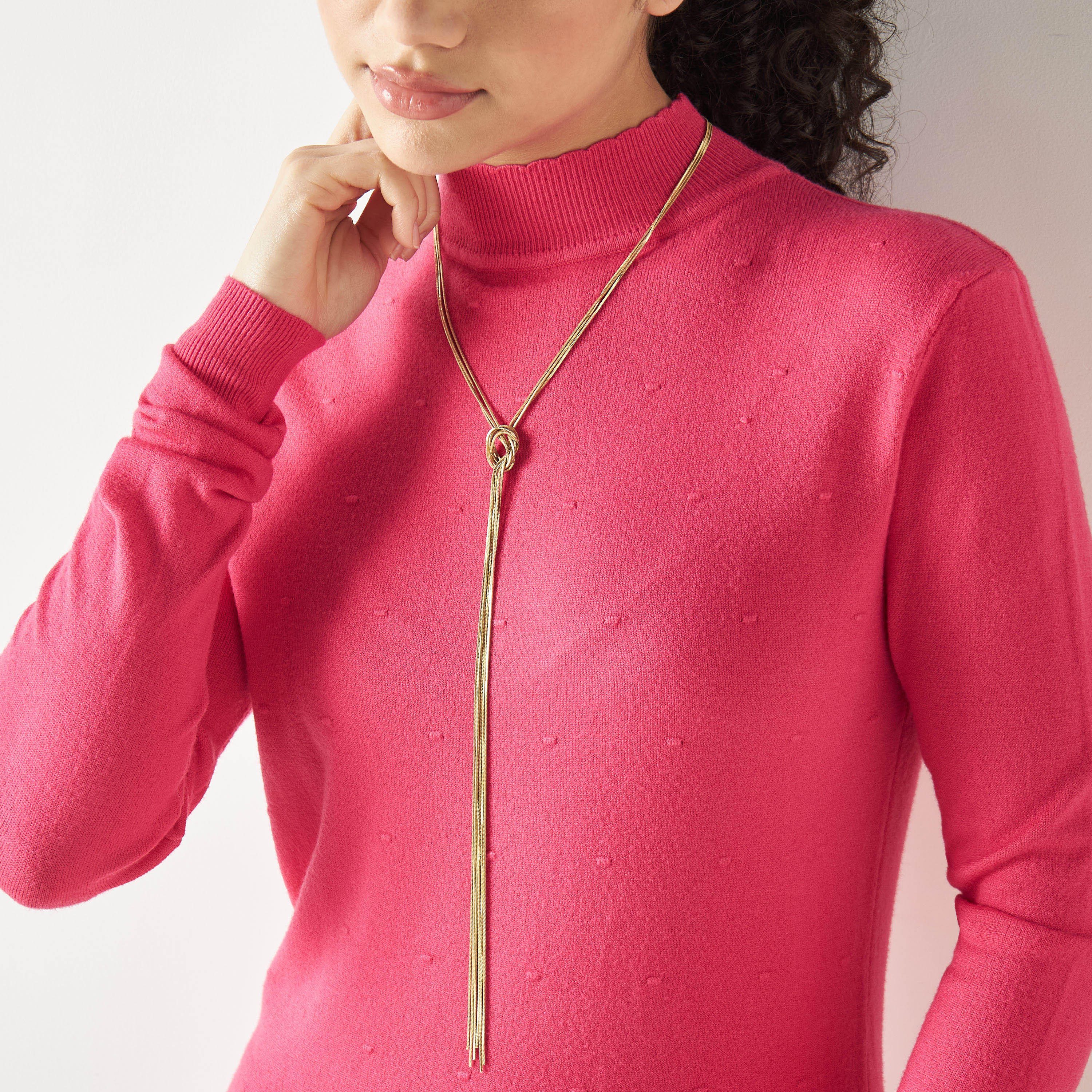 قلادة مزيّنة بمشبك إغلاق-women-watchesandjewellery-jewellery-necklacesandpendants-image-2