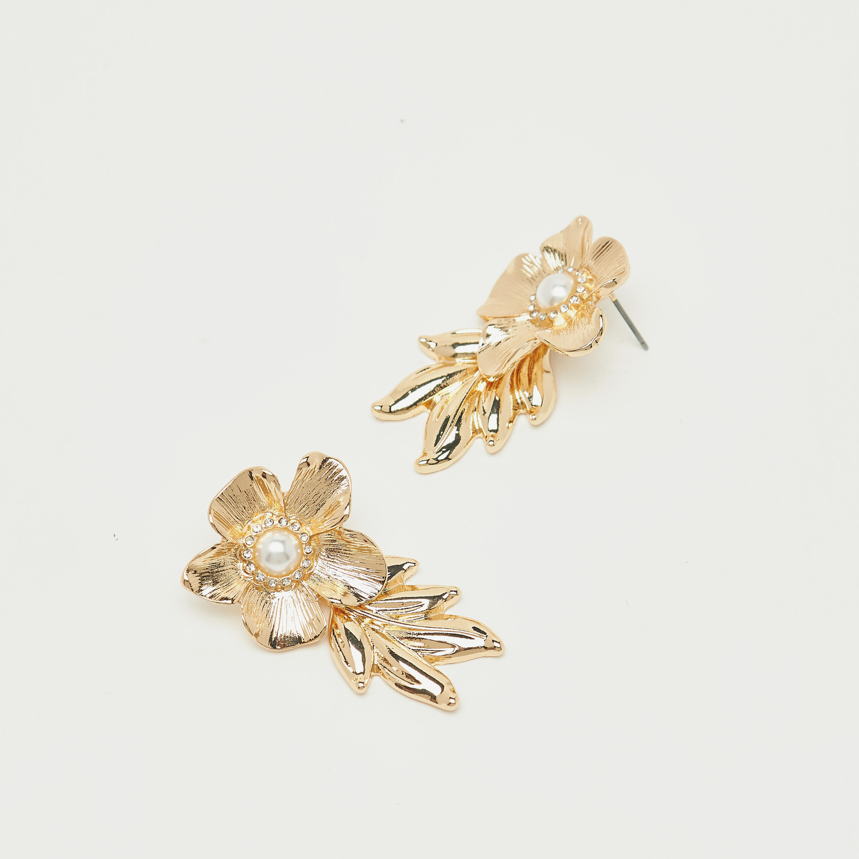 Embellished Floral Earrings with Push Back Closure-women-watchesandjewellery-jewellery-earrings-image-3