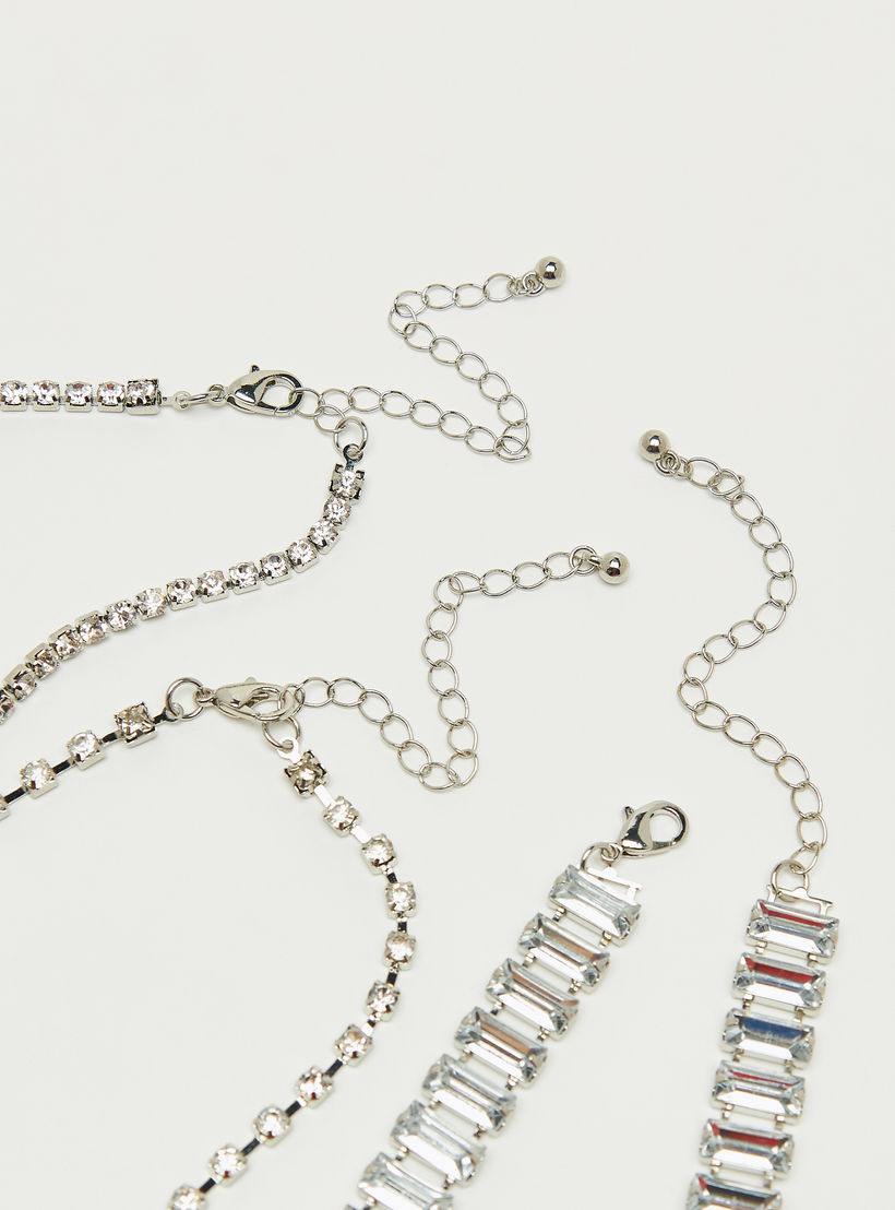 قلادة بمشبك إغلاق مزيّنة بالحجر- طقم 3 قطع متنوعة-women-watchesandjewellery-jewellery-necklacesandpendants-image-3
