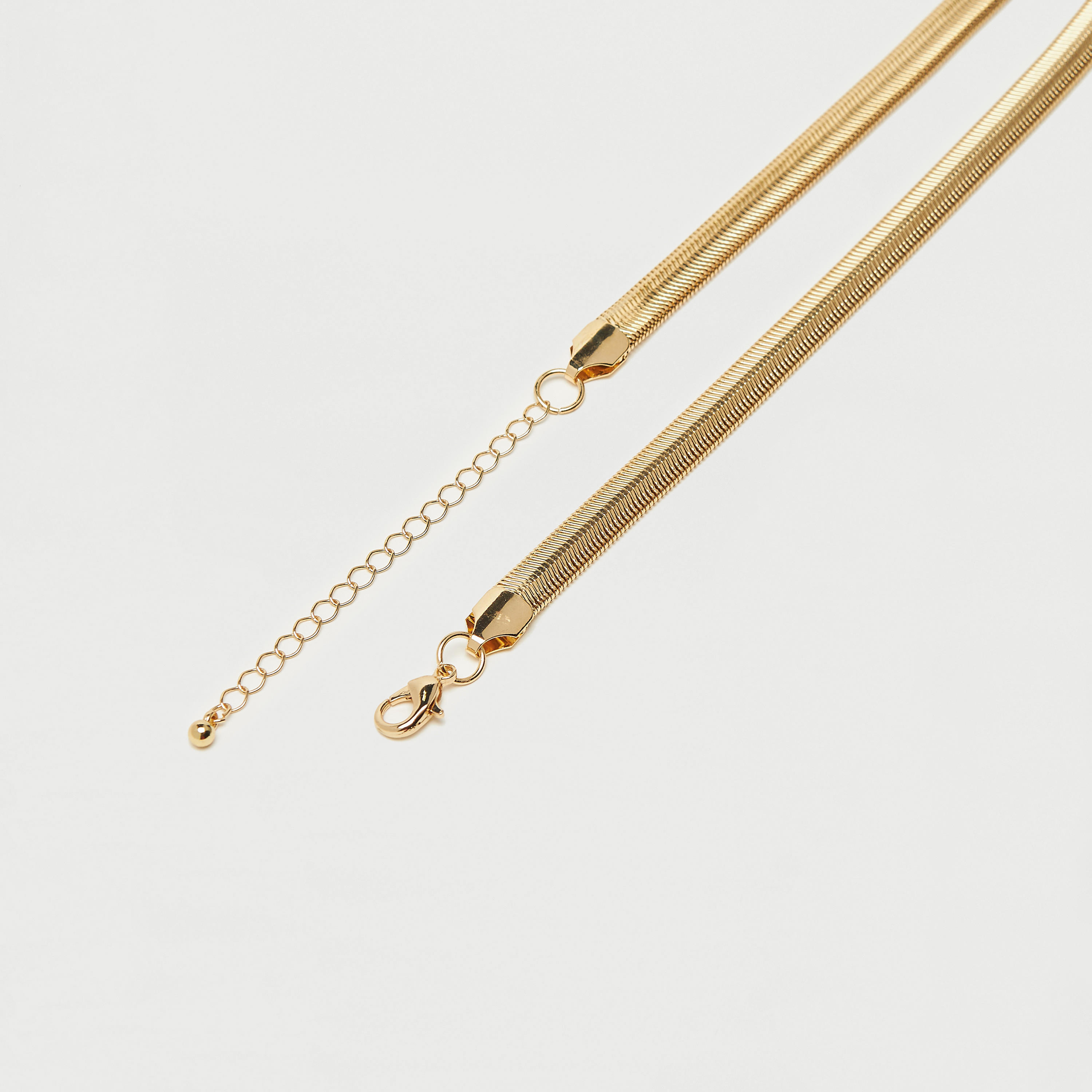 عقد ميتالك متعدد الطبقات بمشبك إغلاق-women-watchesandjewellery-jewellery-necklacesandpendants-image-4
