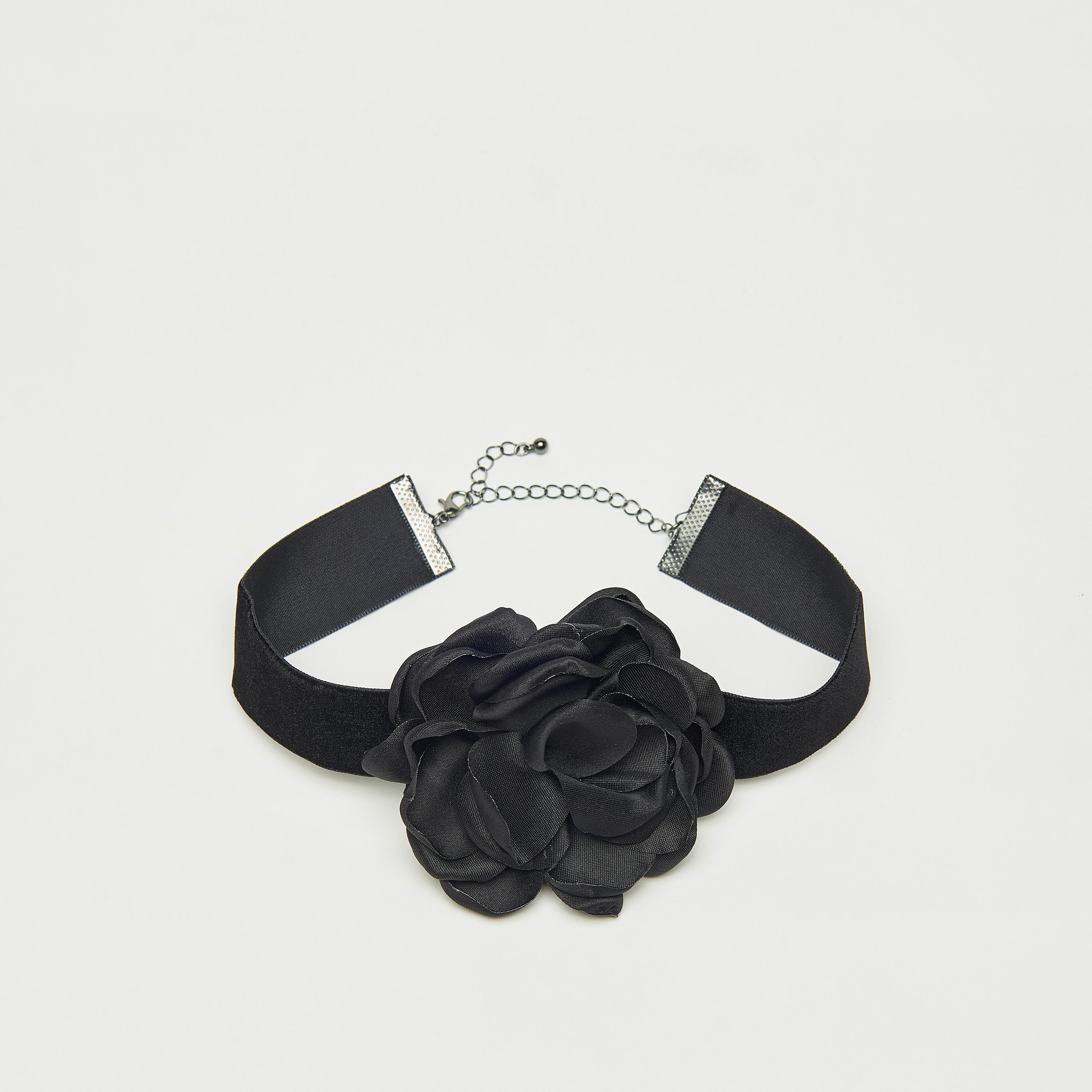 قلادة متعددة الطبقات مزيّنة باللؤلؤ بمشبك إغلاق-women-watchesandjewellery-jewellery-necklacesandpendants-image-1