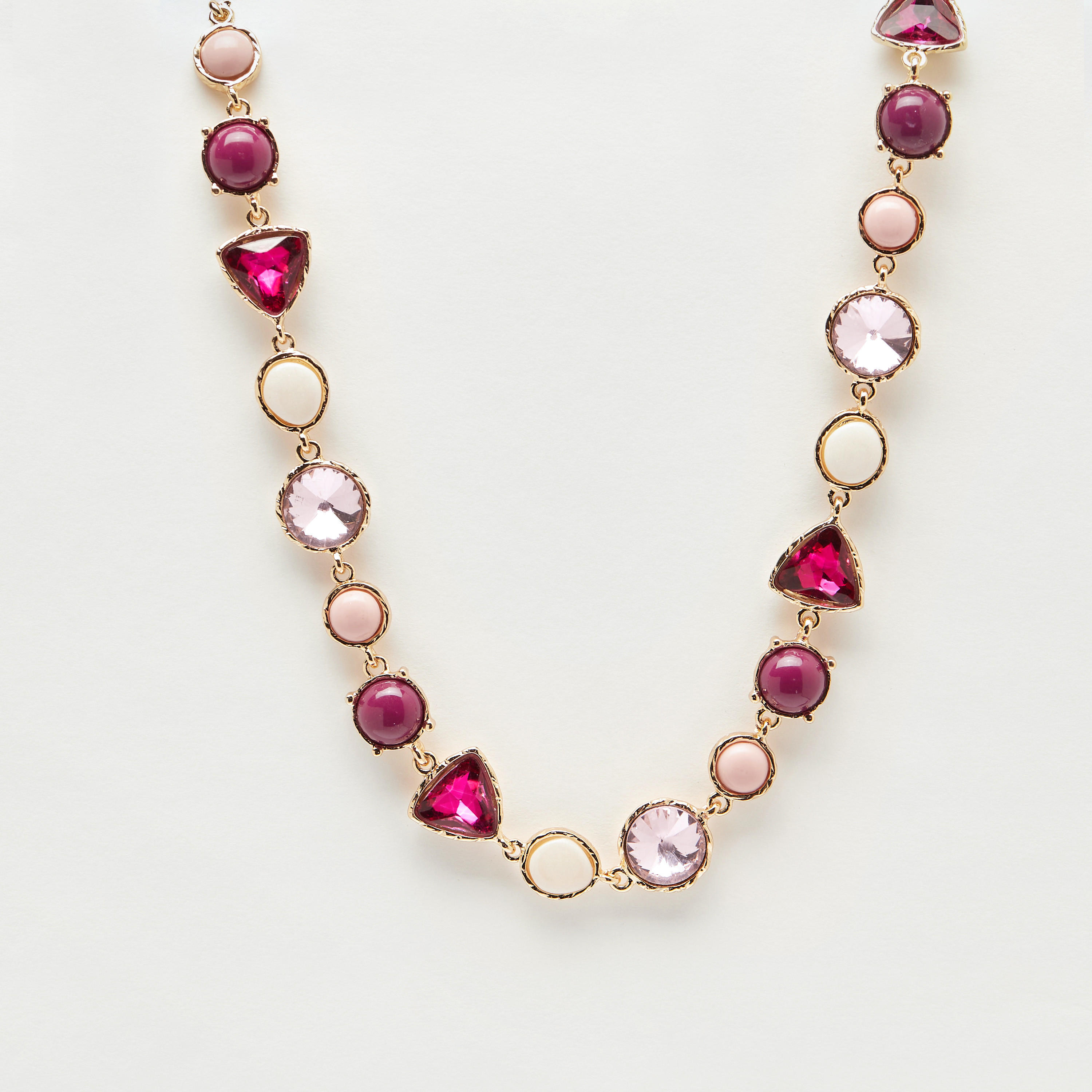 قلادة مزيّنة بمشبك إغلاق-women-watchesandjewellery-jewellery-necklacesandpendants-image-1