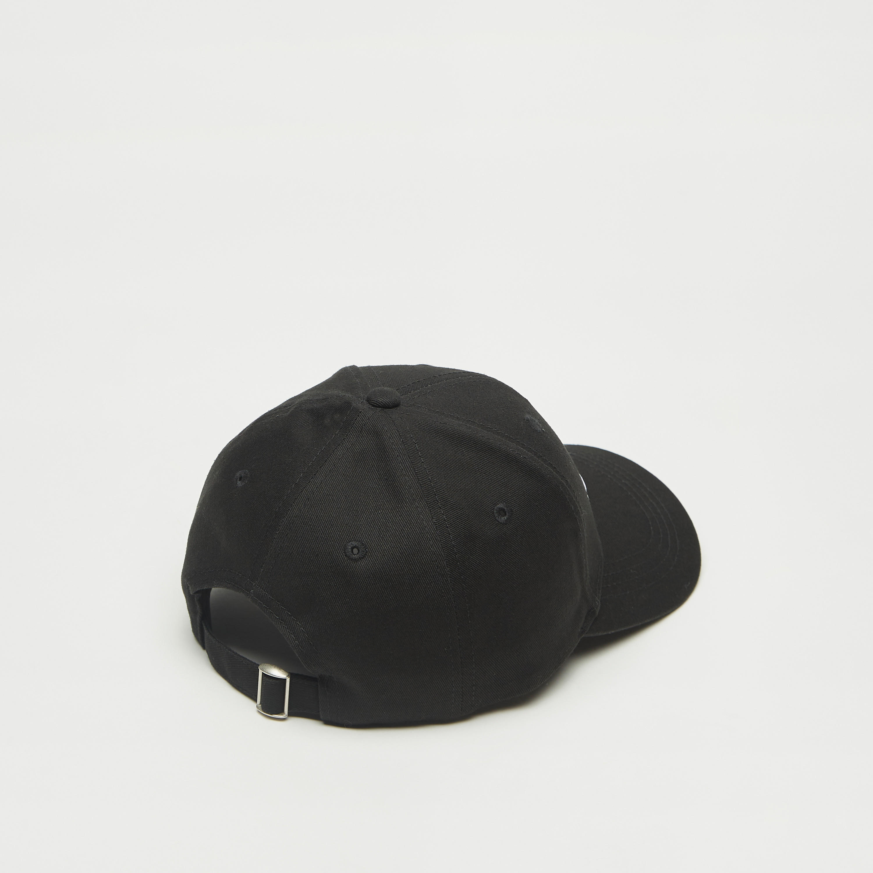 كاب بشريط إغلاق وتطريز سنوبي-women-clothingaccessories-capsandhats-image-1
