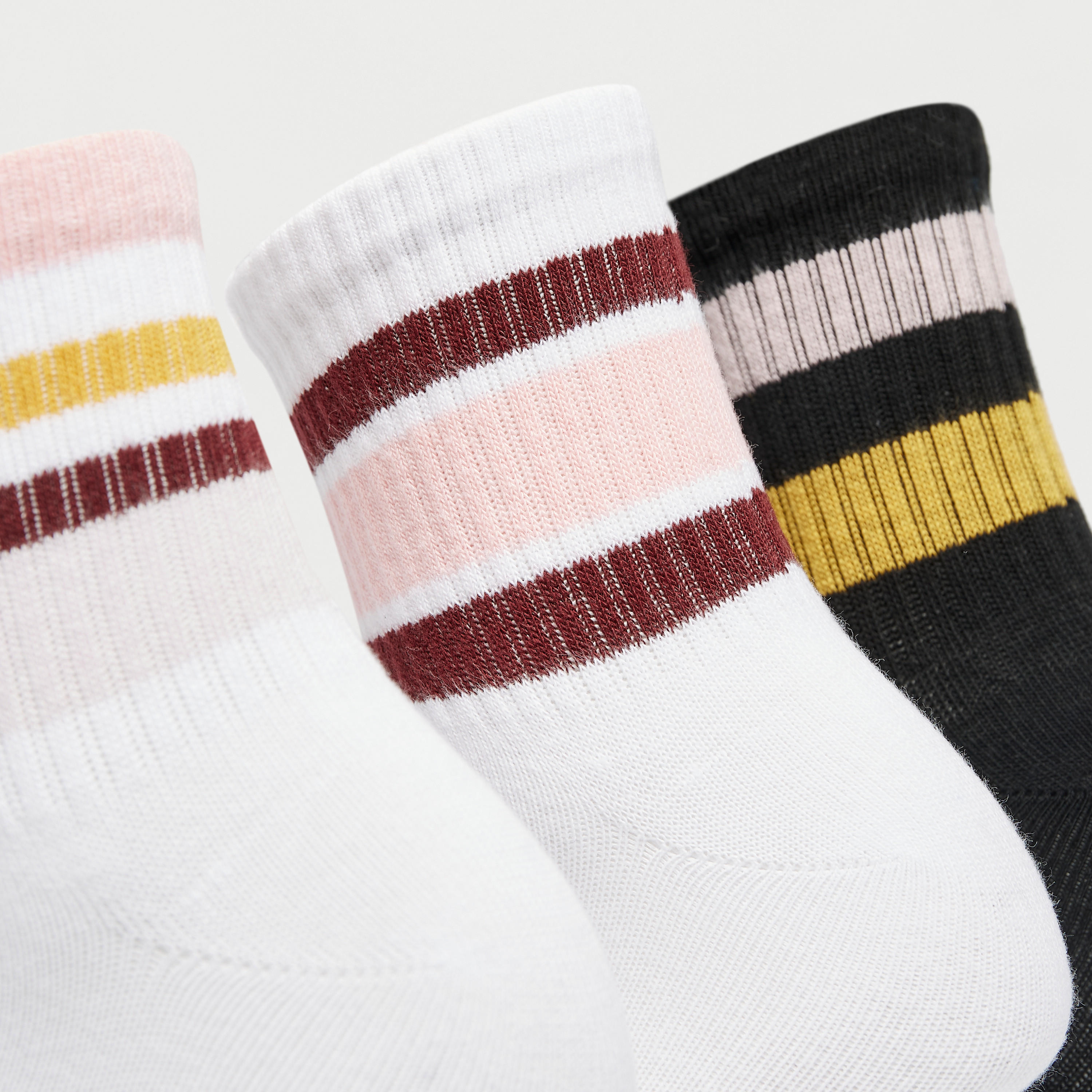 طقم جوارب مخططة ومضلعة بطول ربلة الساق - 3 أزواج-women-socksandstockings-image-4