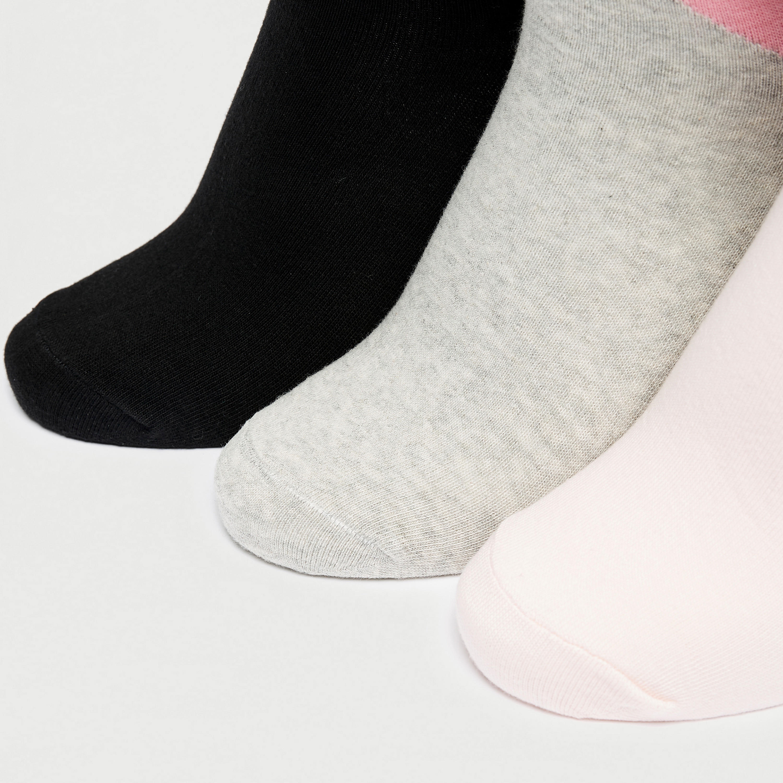 جوارب طول الكاحل بطبعات - طقم من 3 أزواج-women-socksandstockings-image-3