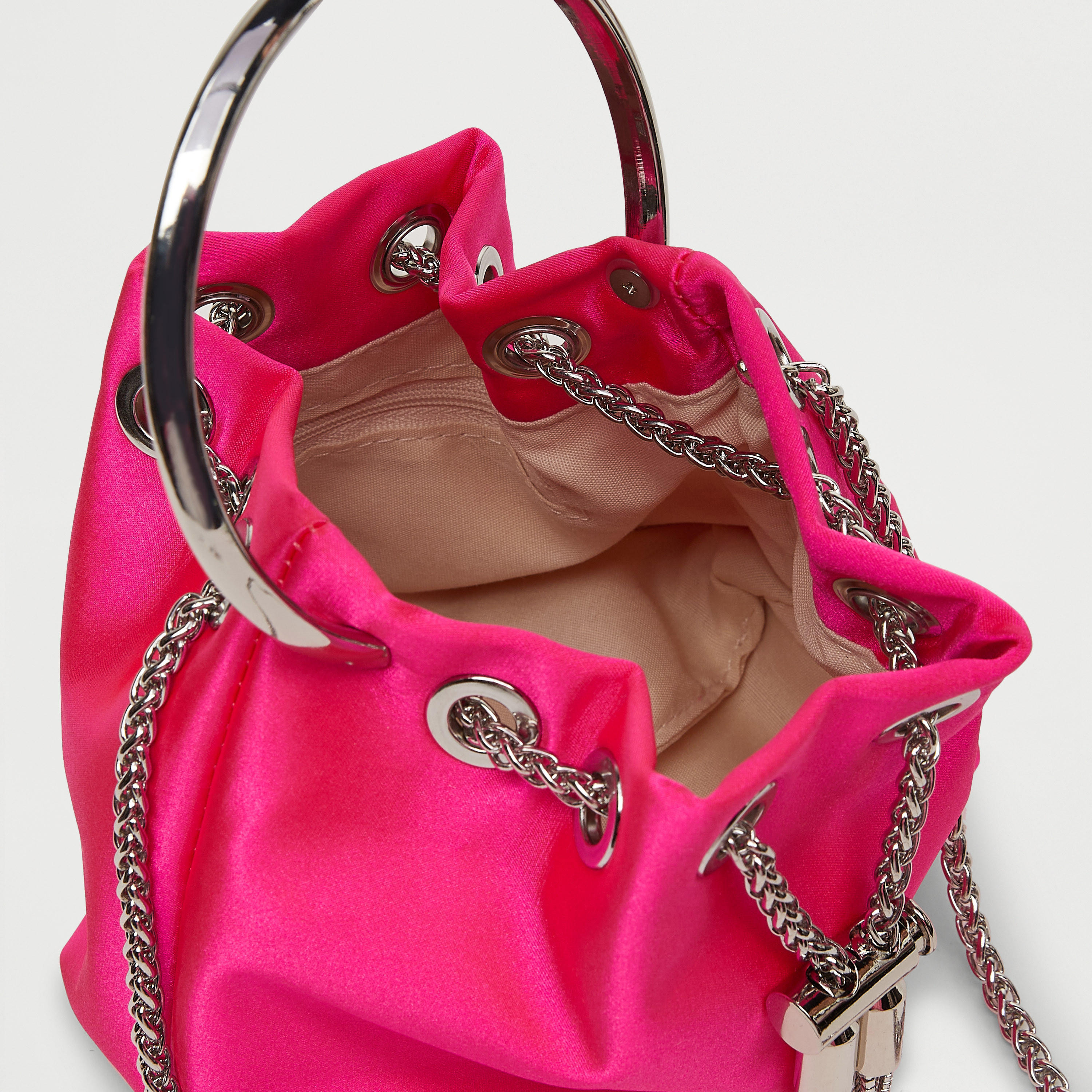 Solid Bucket Bag with Drawstring Chain Link Strap and Ring Handle-women-bagsandwallets-handbags-image-5