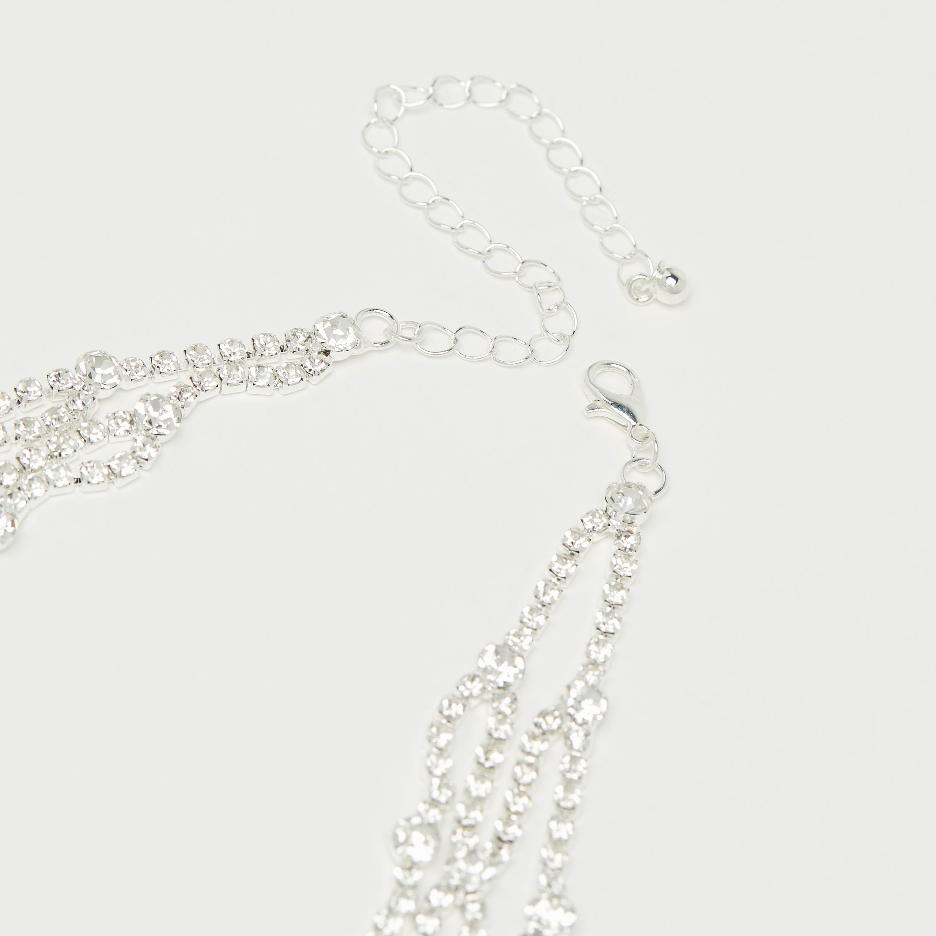 عقد مزيّن بمشبك إغلاق-women-watchesandjewellery-jewellery-necklacesandpendants-image-4