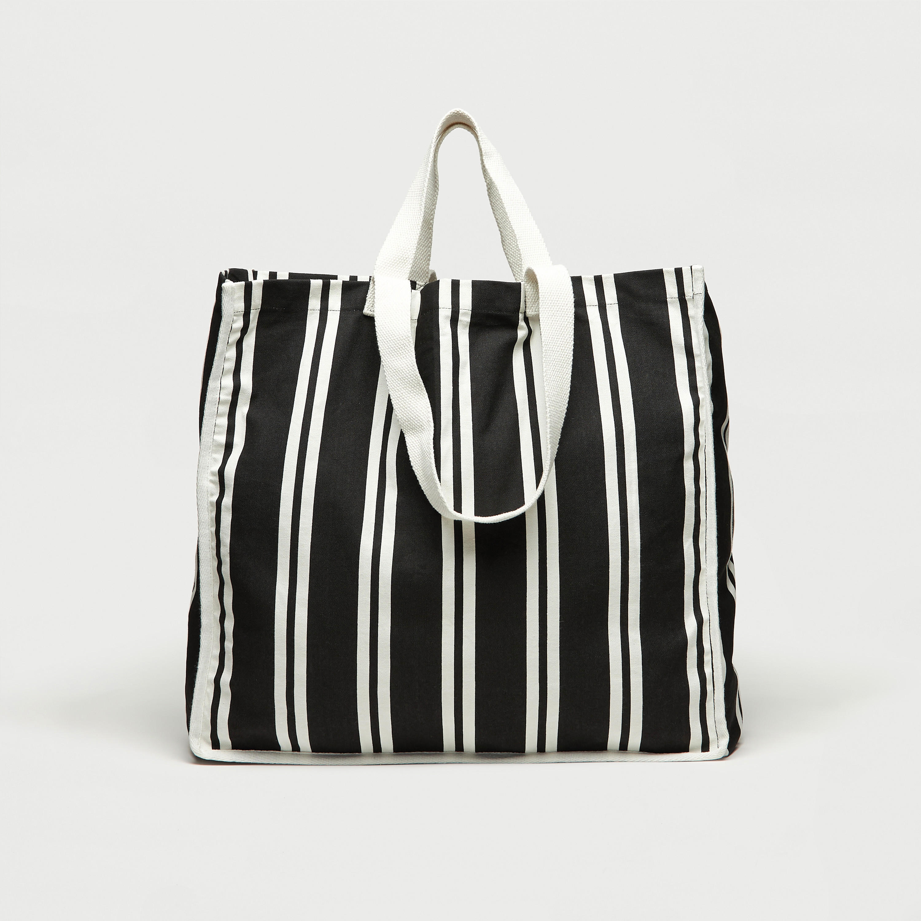 شنطة تسوق مخطّطة بمقابض مزدوجة-women-bagsandwallets-handbags-image-6