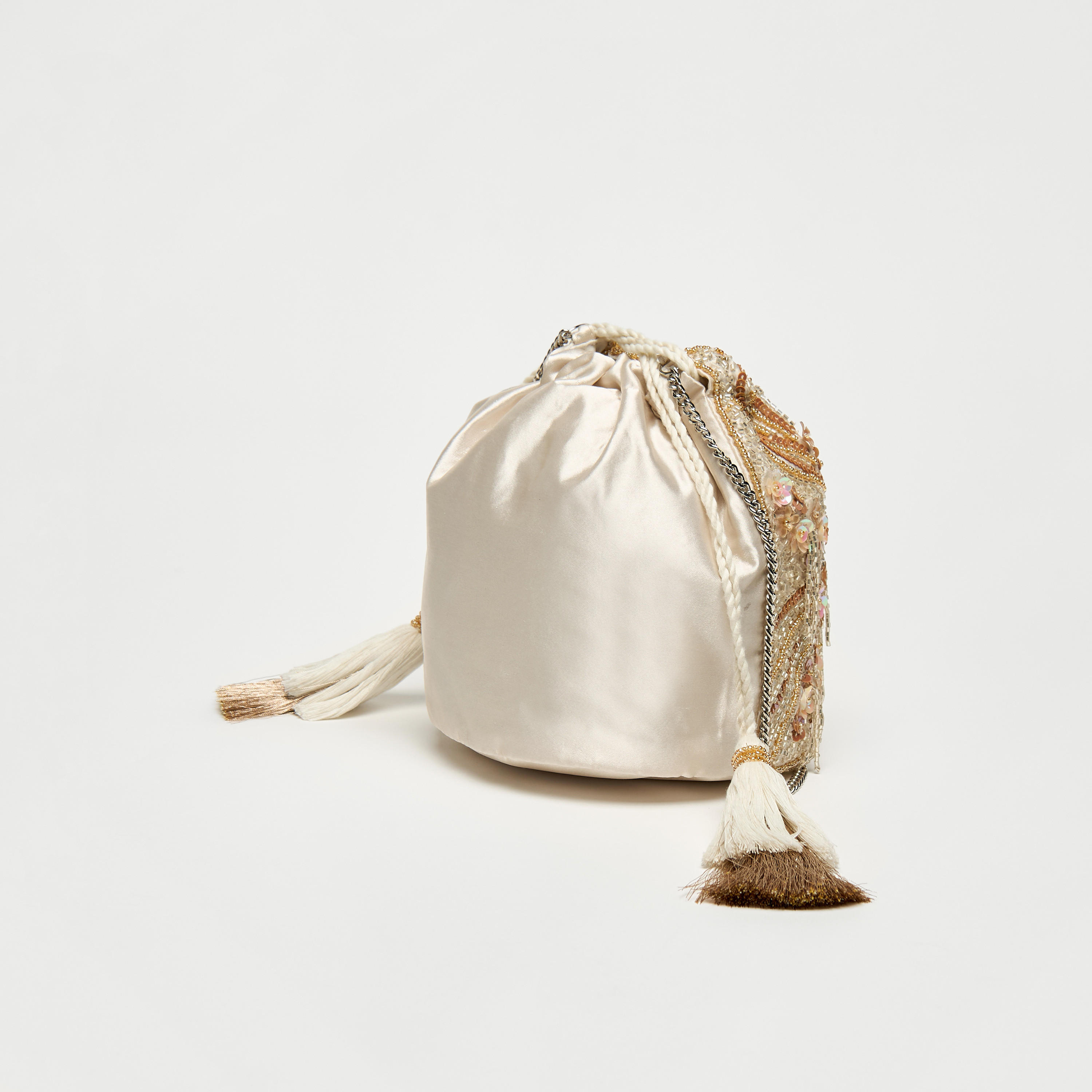 شنطة دلو مزيّنة بحزام سلسلة ورباط إغلاق-women-bagsandwallets-handbags-image-4