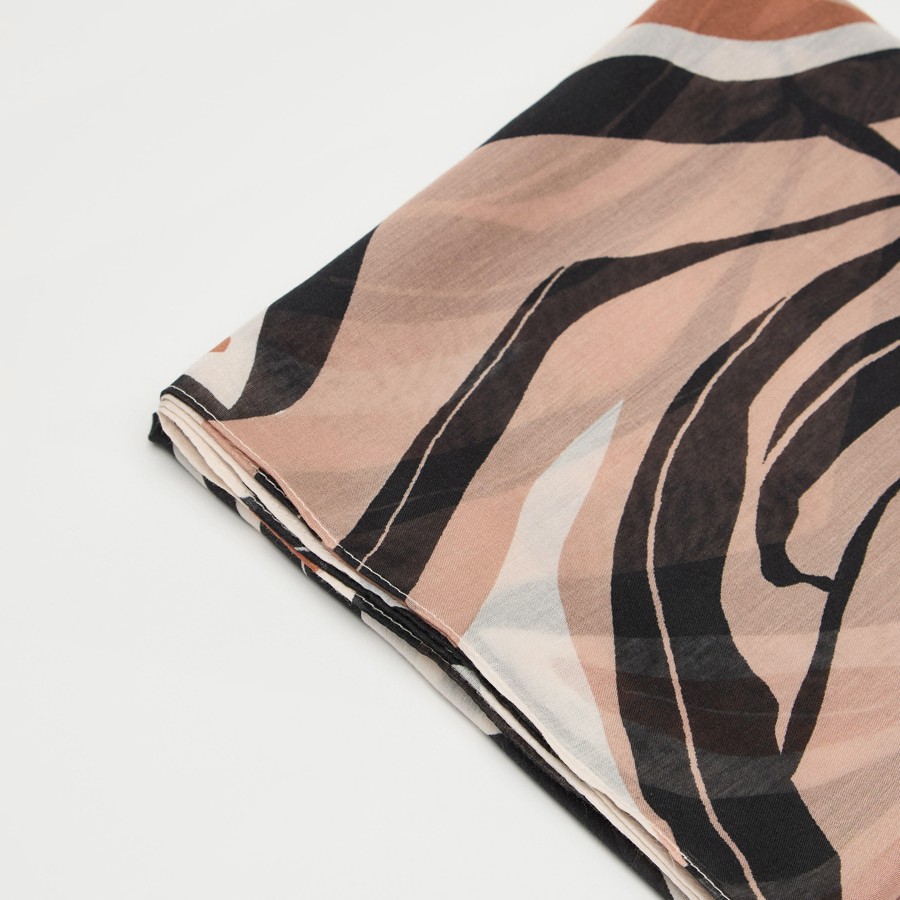 All-Over Floral Print Scarf-women-clothingaccessories-scarves-image-4
