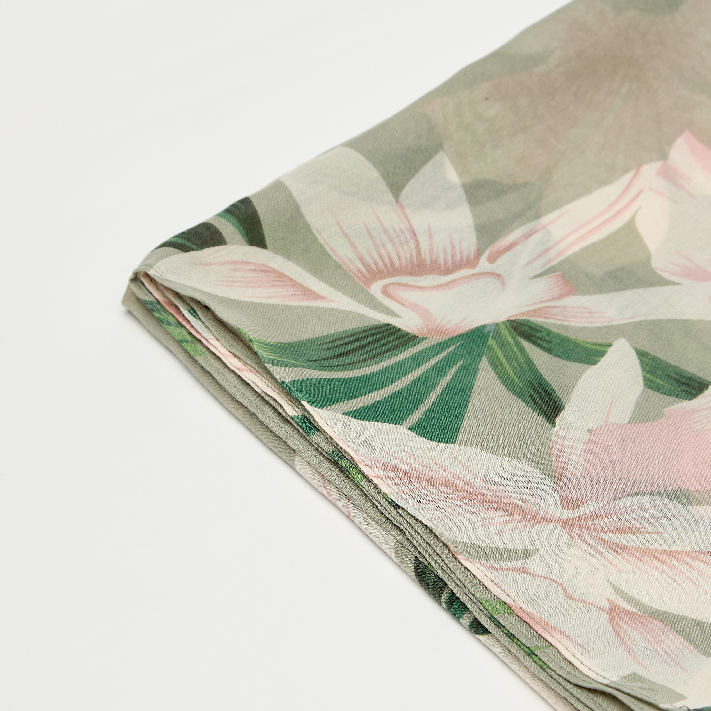 All-Over Floral Print Scarf-women-clothingaccessories-scarves-image-4