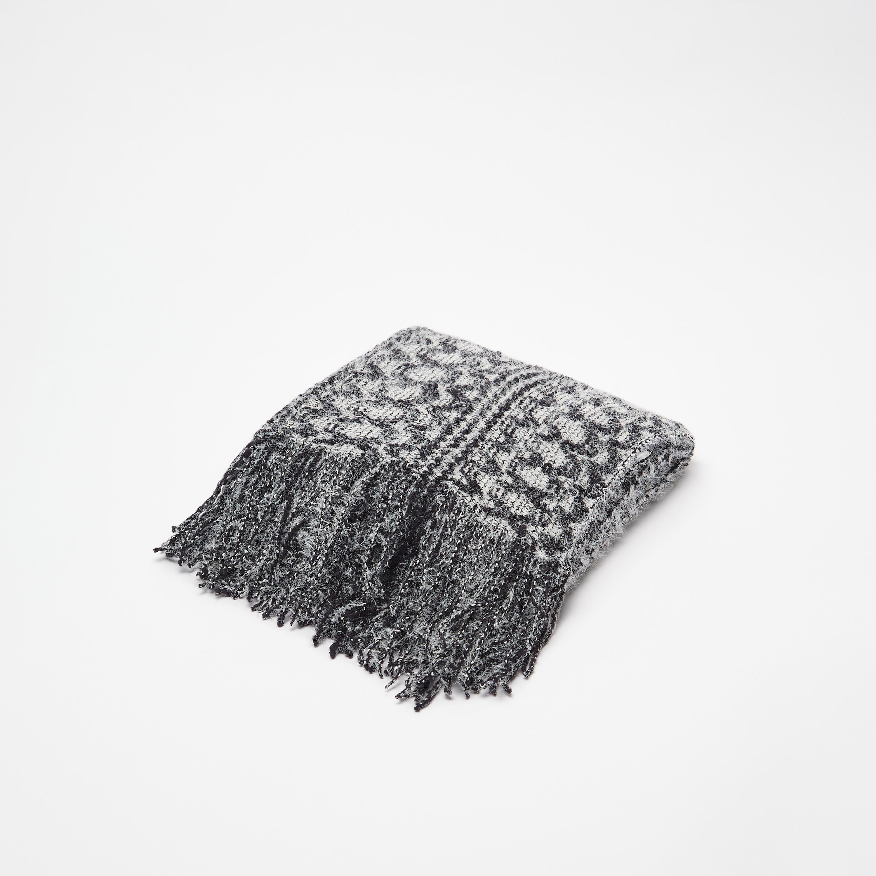 وشاح بارز الملمس بشُرّابات-women-clothingaccessories-scarves-image-3