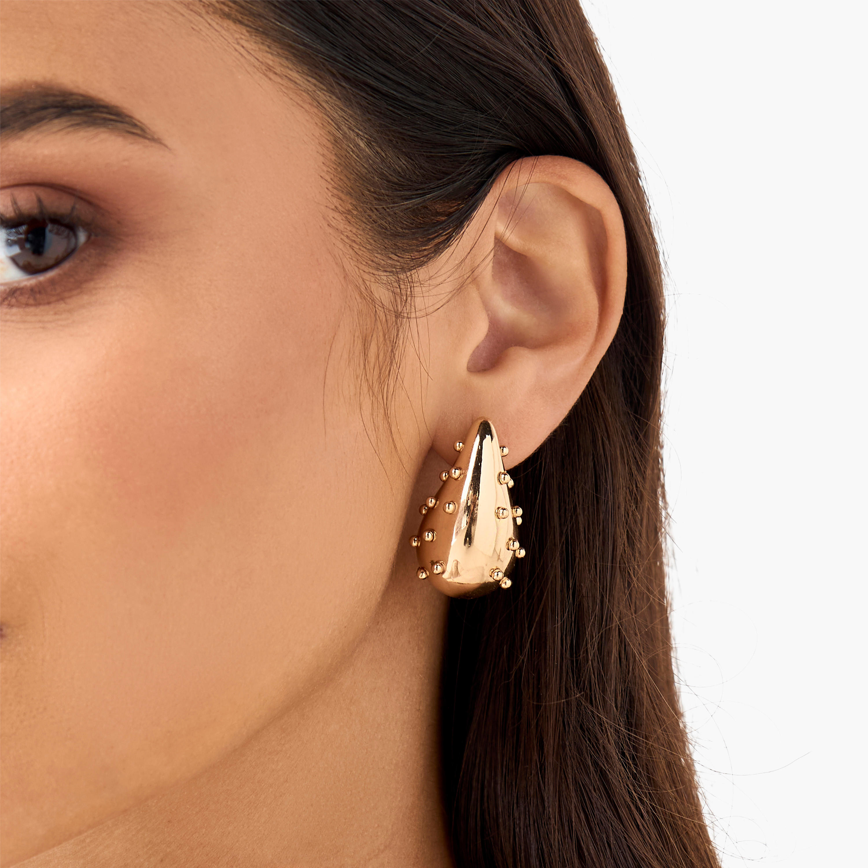 حلق مزيّن بمكبس إغلاق خلفي-women-watchesandjewellery-jewellery-earrings-image-4