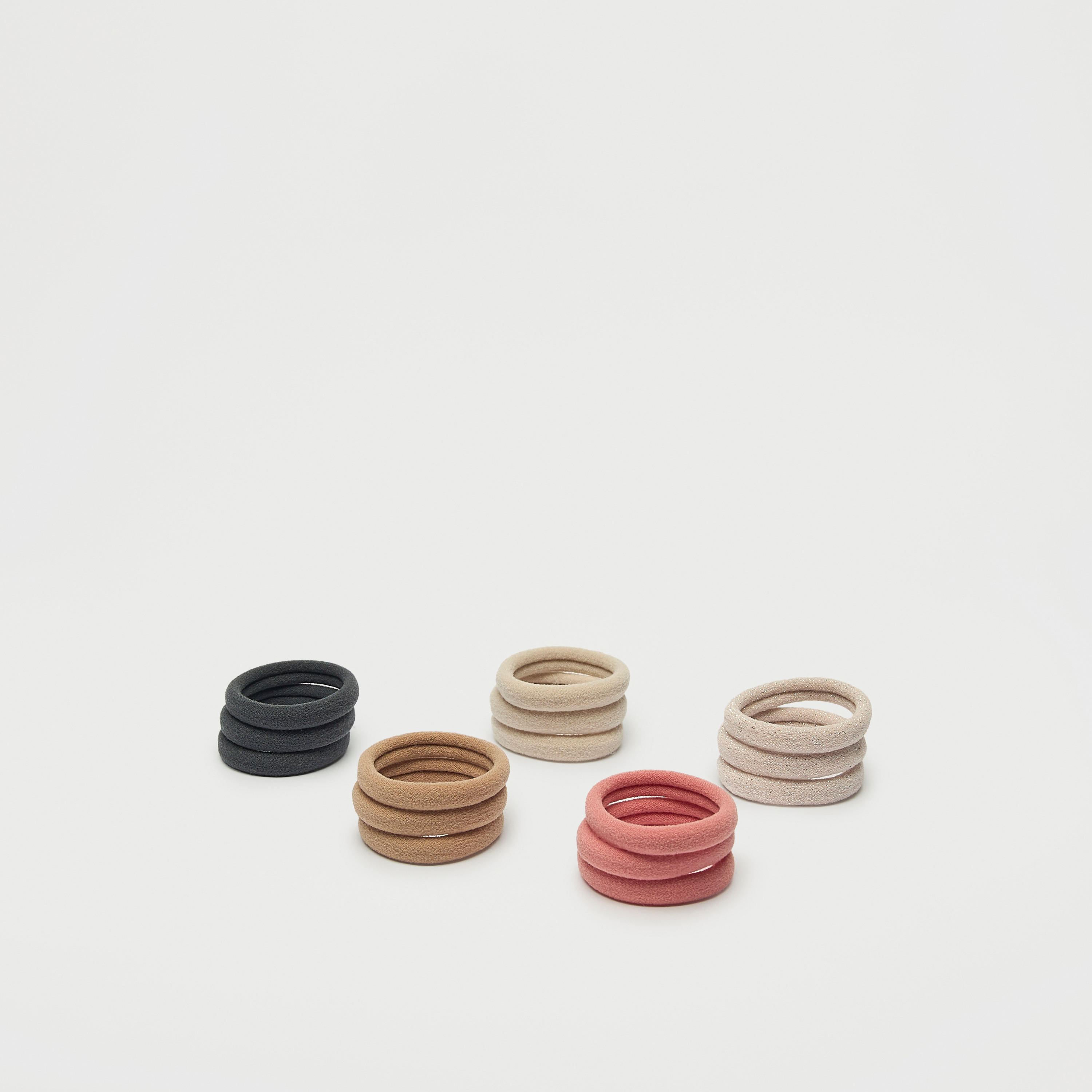 ربطة شعر من جلوو - طقم من 15 قطعة-women-hairaccessories-scrunchies-image-1