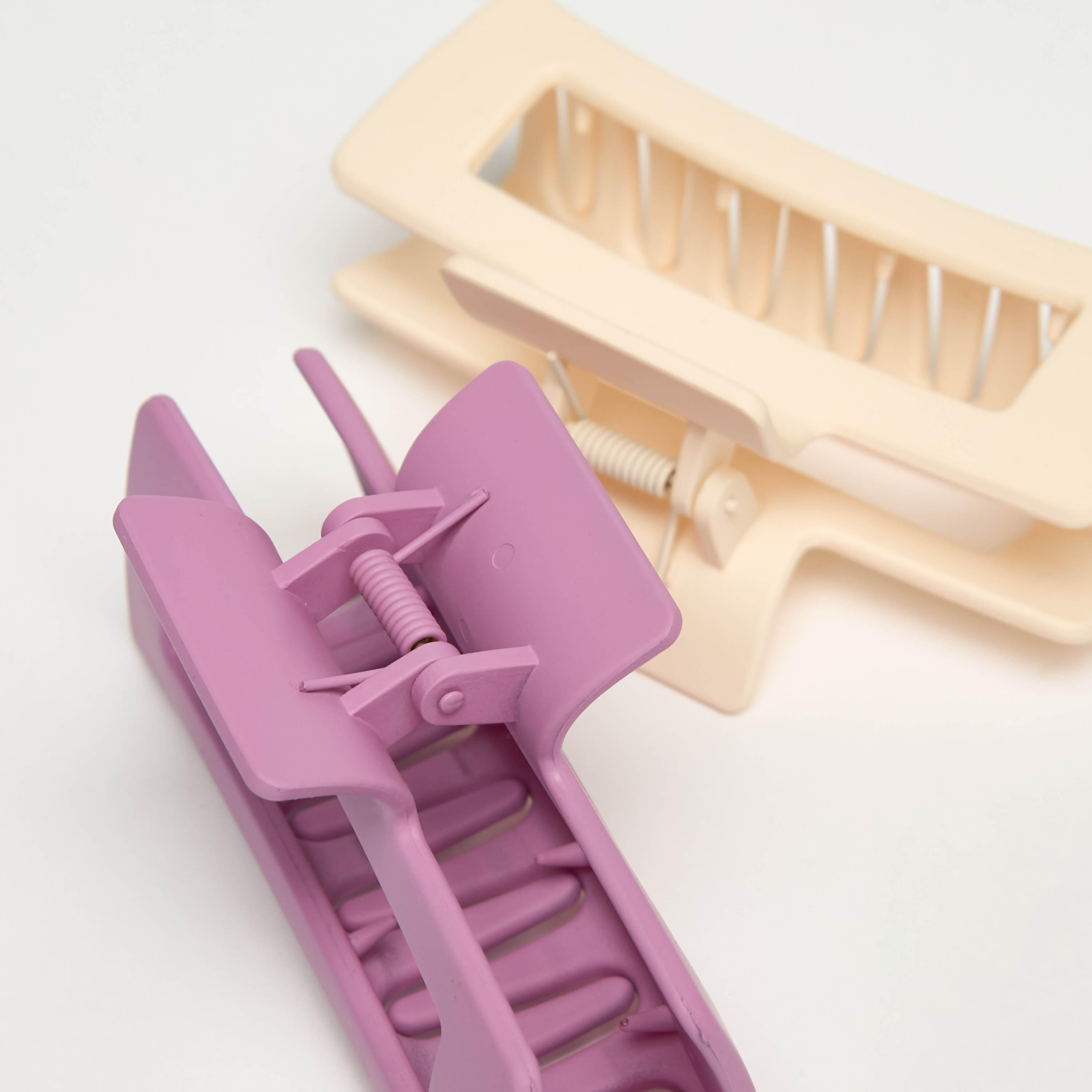 مشابك شعر من جلوو - طقم من قطعتين-women-hairaccessories-clamps-image-4