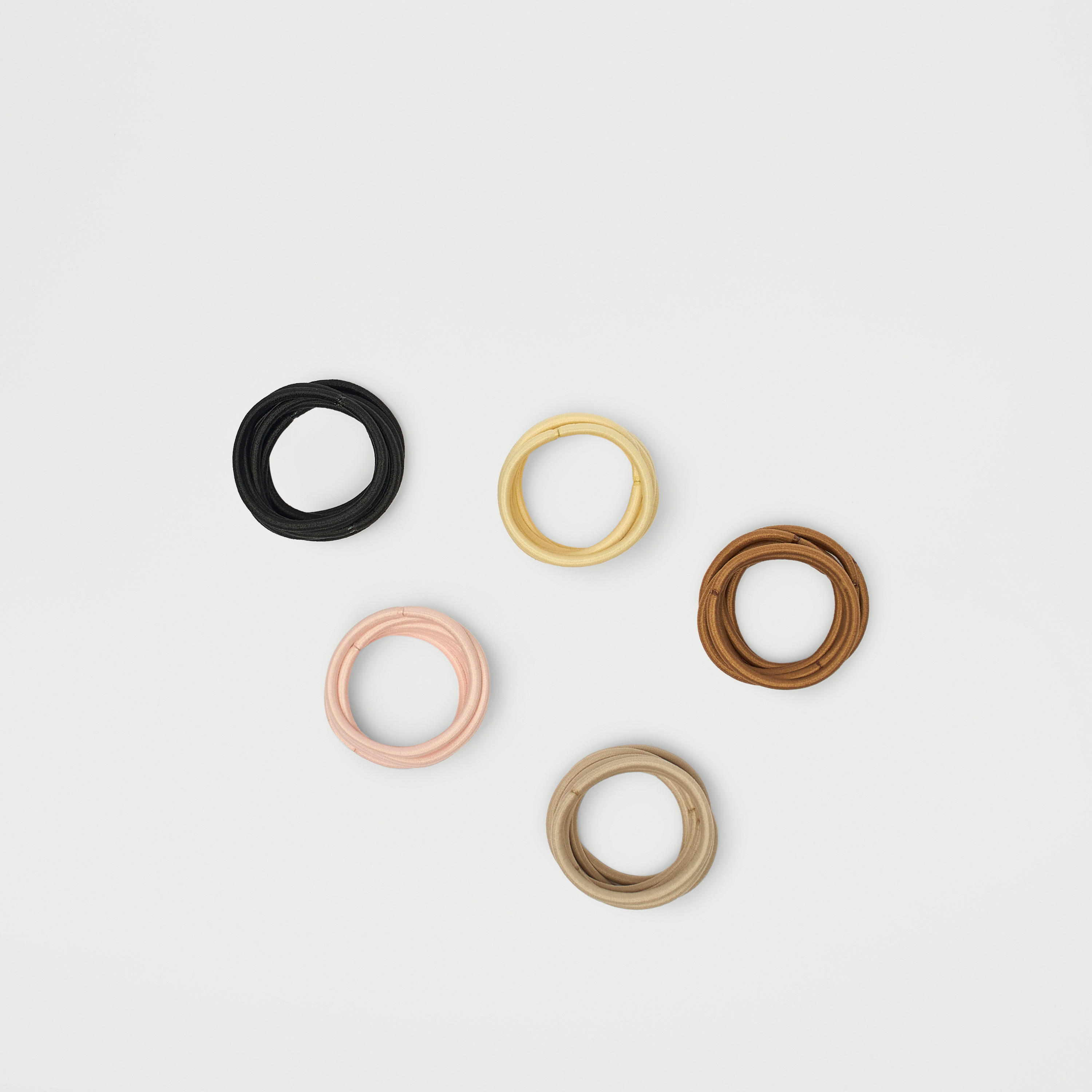 ربطات شعر مطّاطيّة سادة من جلوو - طقم من 40 قطعة-women-hairaccessories-scrunchies-image-3