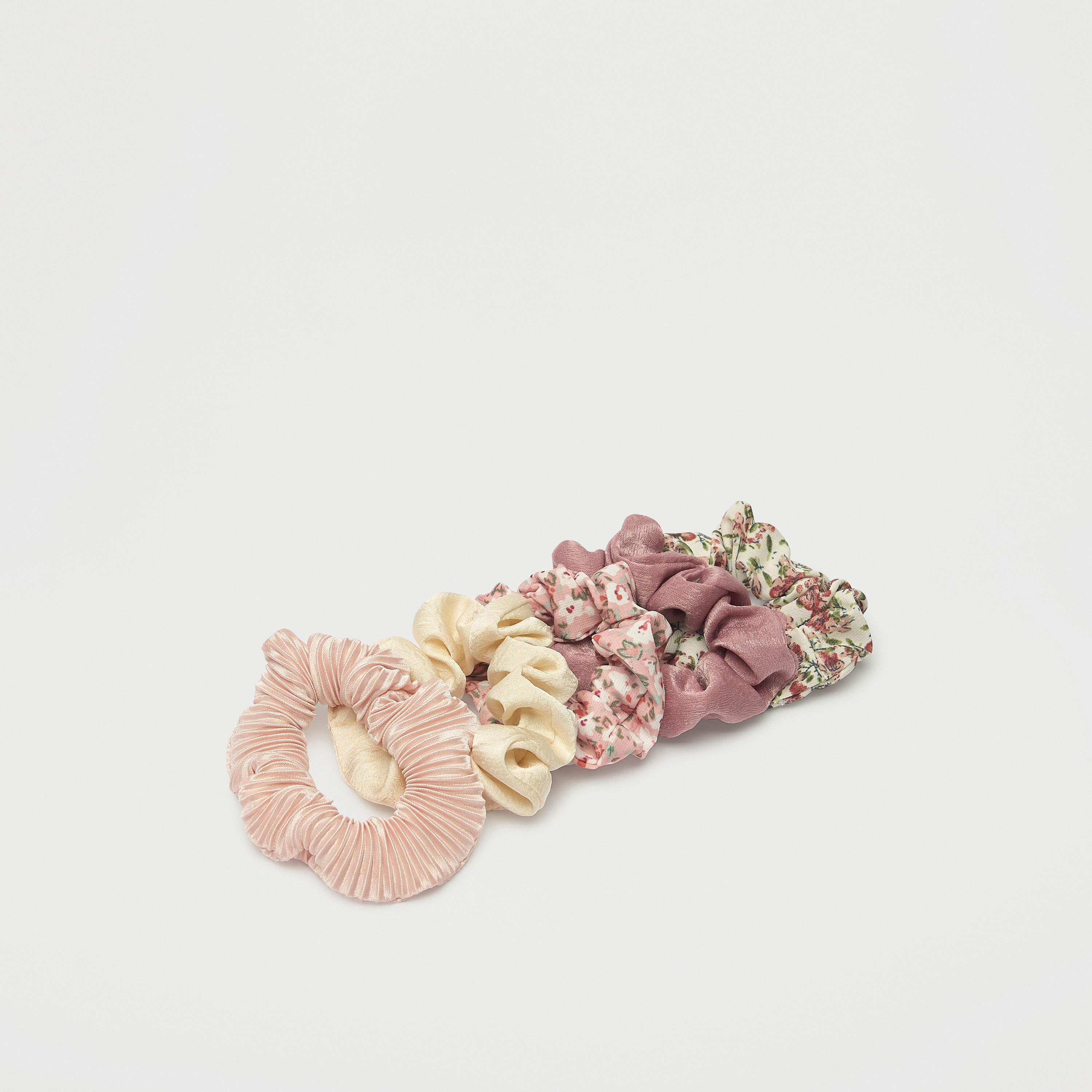 سكرانشي شعر بتصاميم متنوعة - مجموعة من 5 قطع-women-hairaccessories-scrunchies-image-2