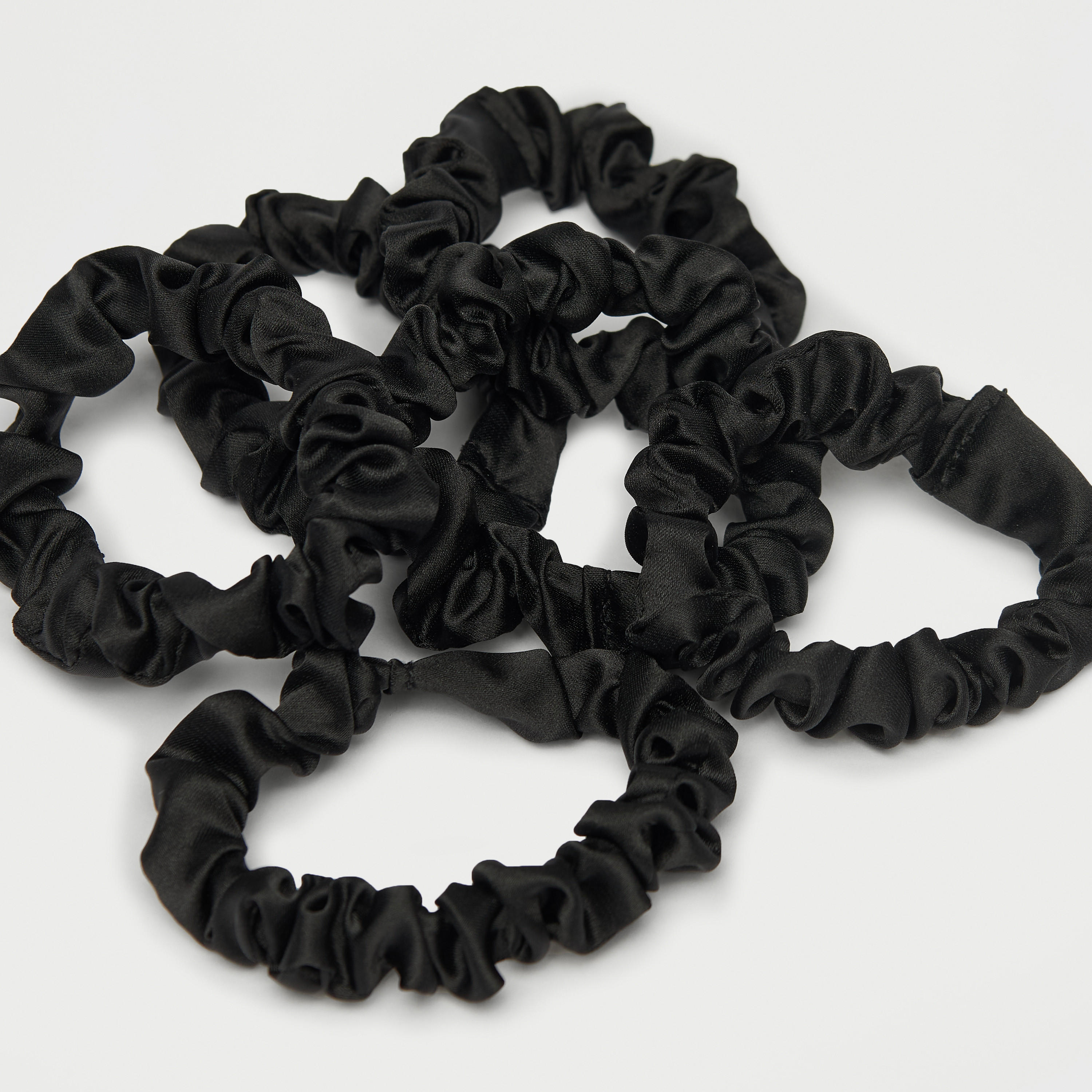 ربطات شعر من جلو - طقم 6 قطع-women-hairaccessories-scrunchies-image-4