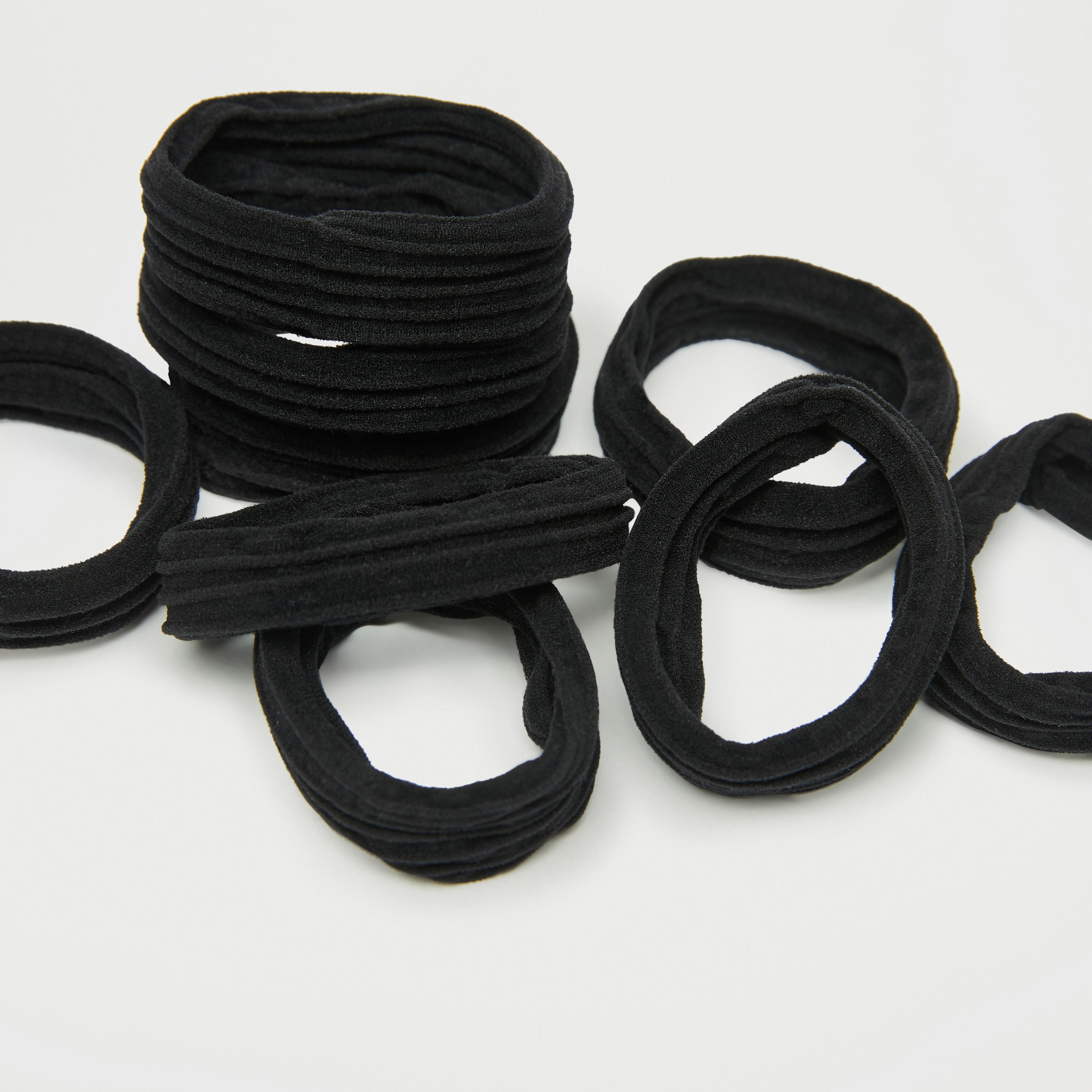ربطات شعر مطّاطيّة سادة من جلوو - طقم 9 قطع-women-hairaccessories-scrunchies-image-1