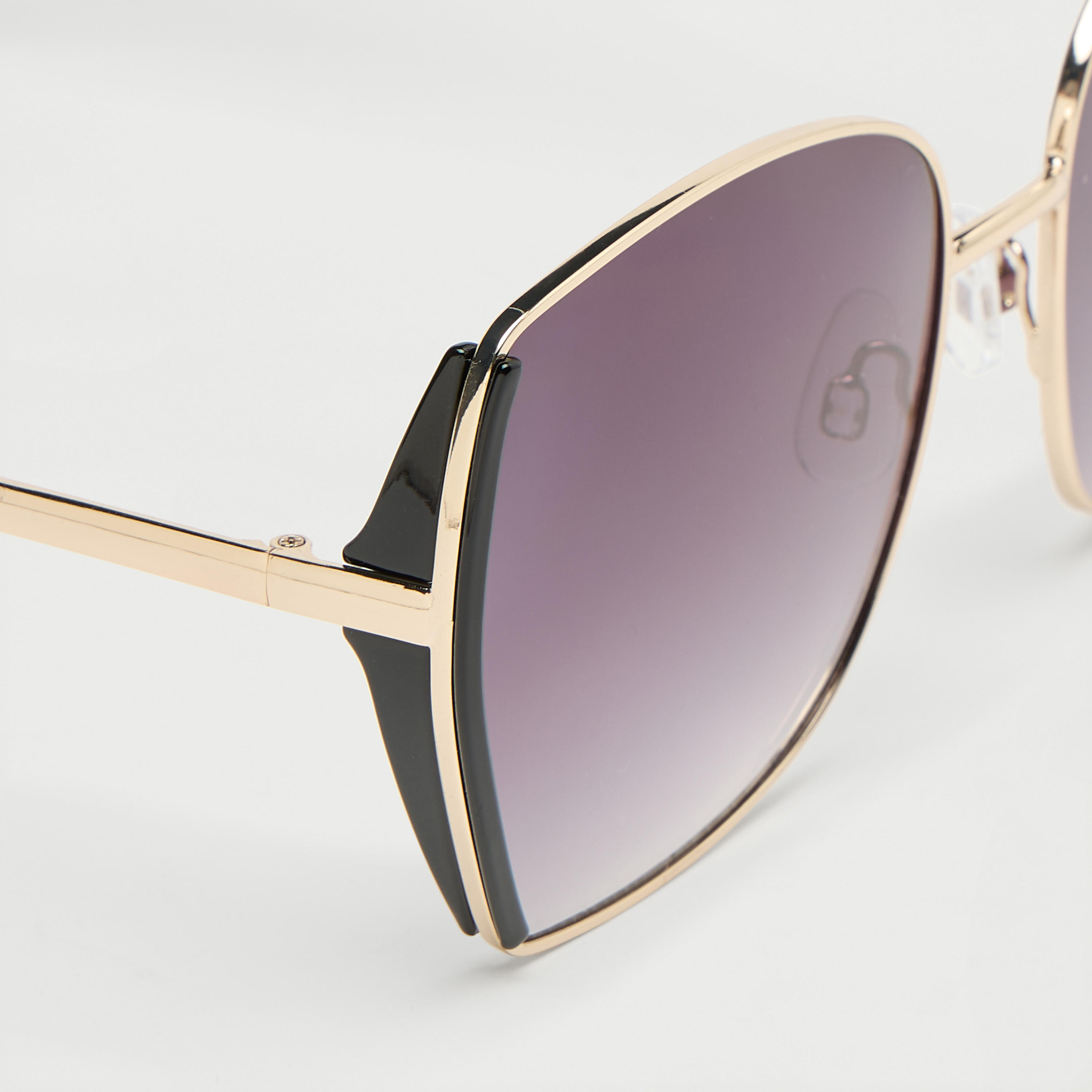 نظّارة شمسيّة بعدسات ملوّنة وإطار كامل ووسادات أنف-women-sunglasses-image-4