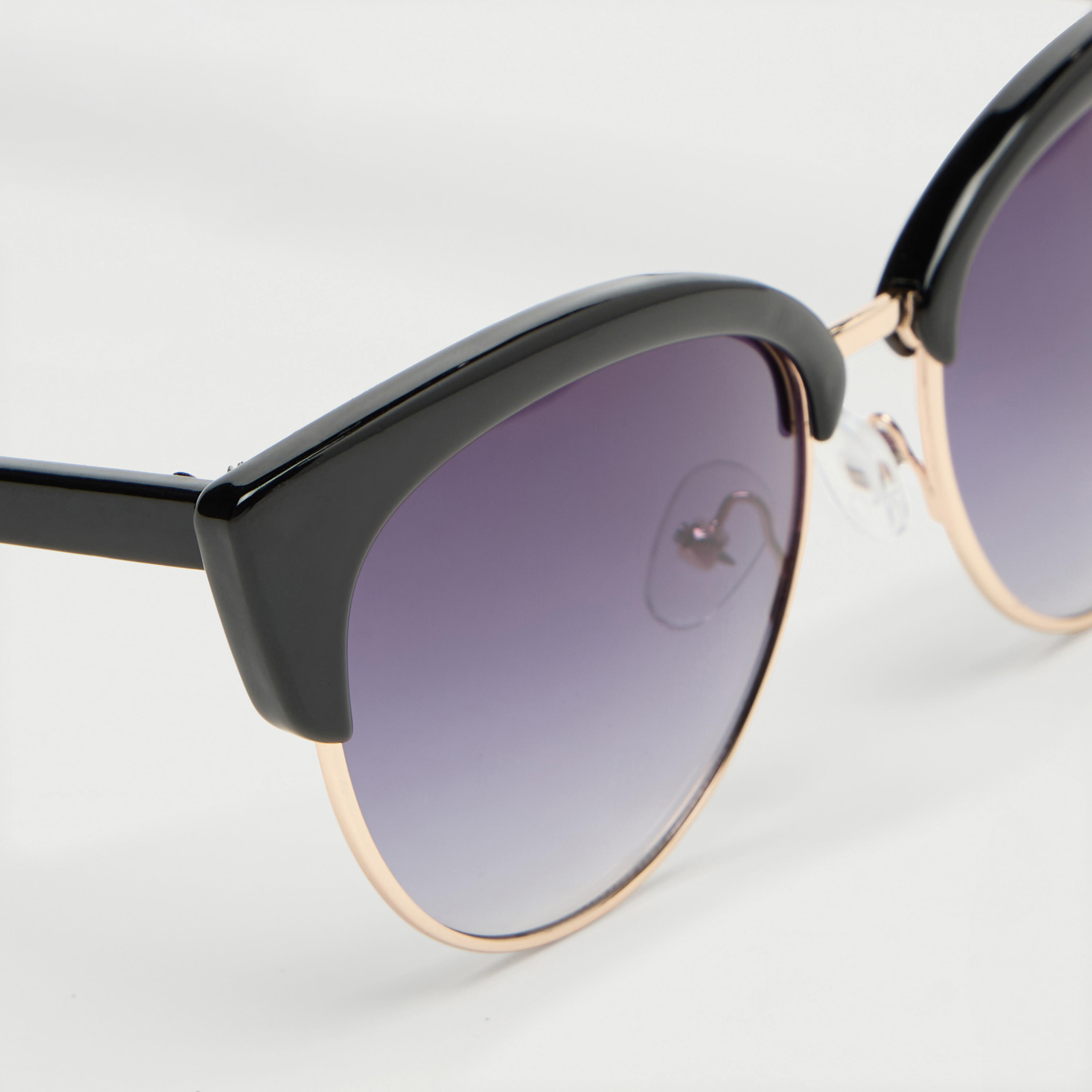 نظّارة شمسيّة بعدسات ملوّنة وإطار كامل ووسادات أنف-women-sunglasses-image-4