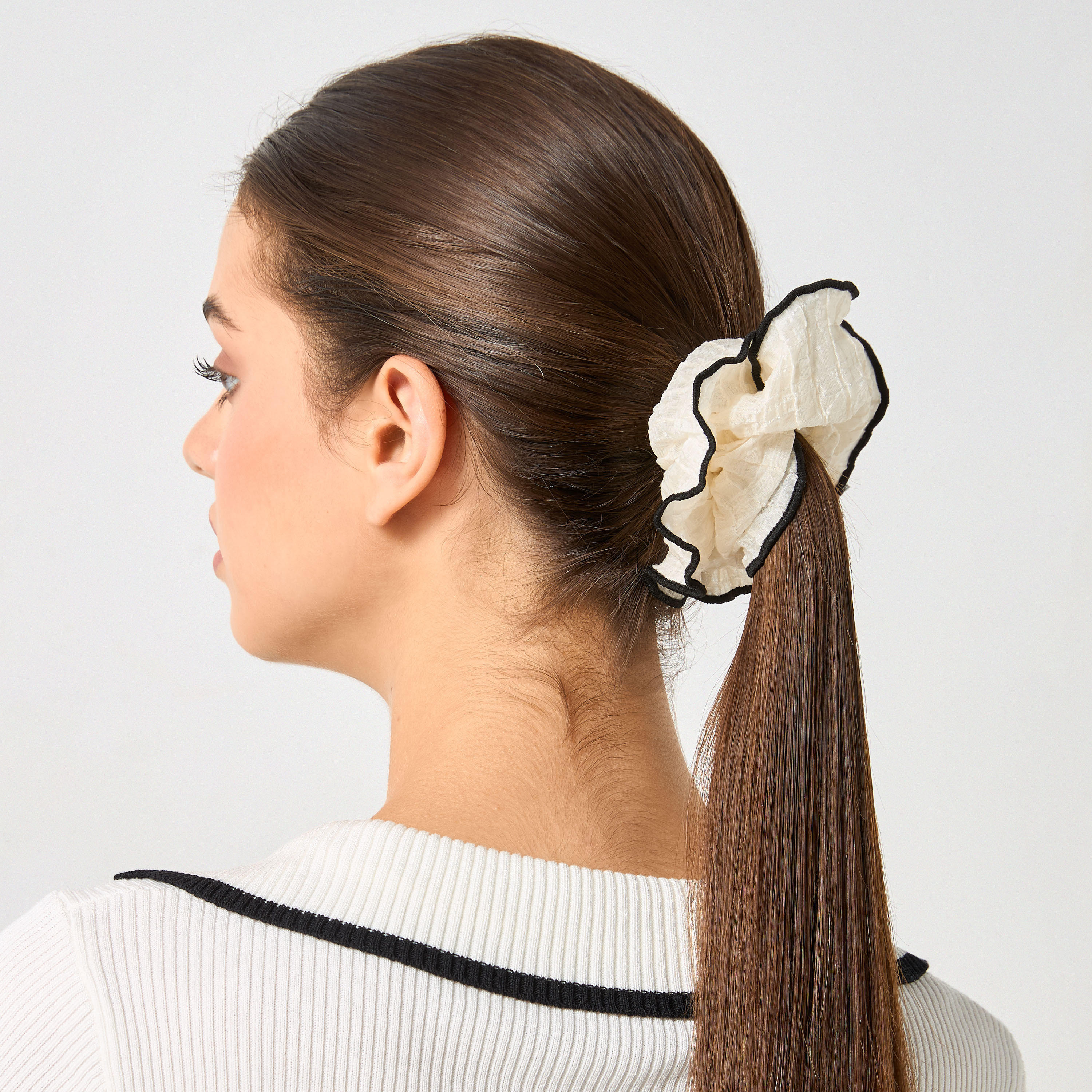 ربطات شعر بارزة الملمس - طقم 3 قطع-women-hairaccessories-image-4
